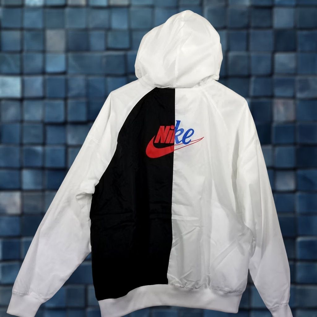 Nike Nike Sportswear Windrunner Jacket Men Medium Black/White DD4849-010 Size US M / EU 48-50 / 2 - 1 Thumbnail