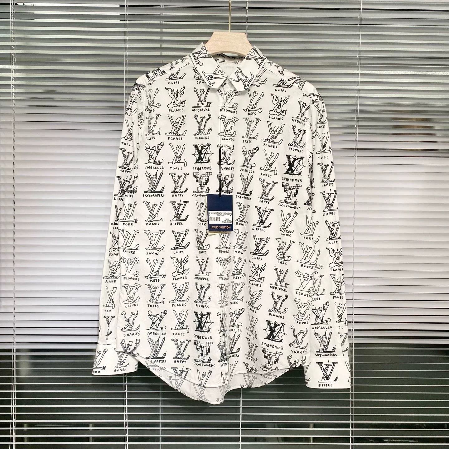 Louis Vuitton LV Long-Sleeve Logo Print Shirt Size US L / EU 52-54 / 3 - 1 Thumbnail