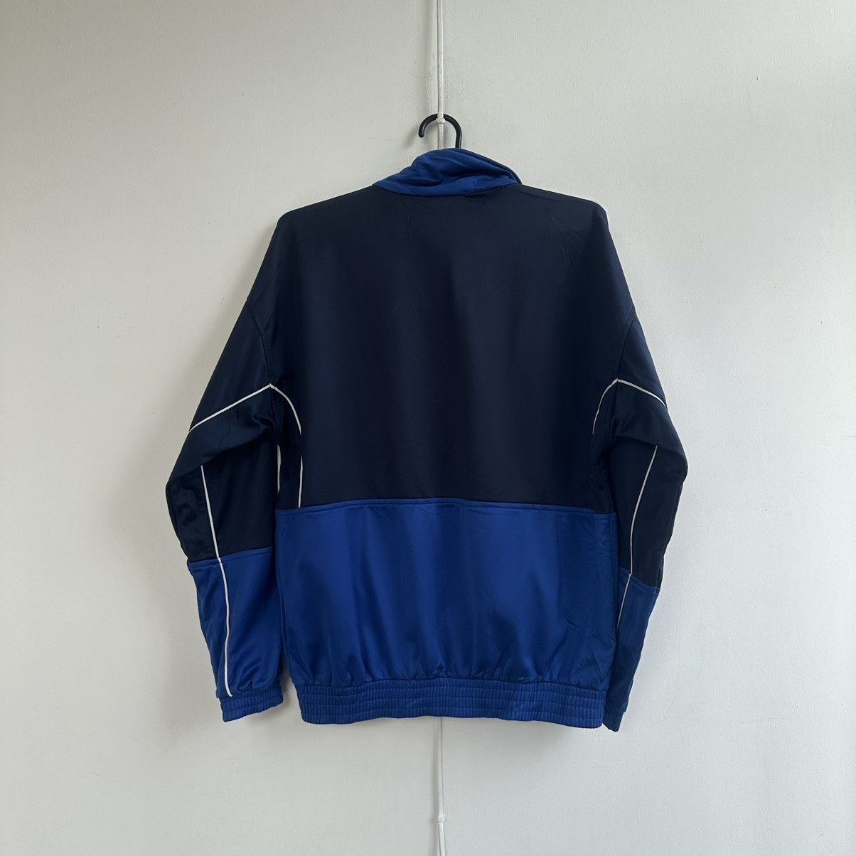Umbro vintage UMBRO Track Jacket retro hipster 90s 80s sport Size US M / EU 48-50 / 2 - 7 Thumbnail
