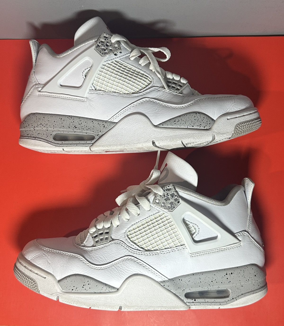 Jordan Brand Size 10 - Jordan 4 Retro Mid White Oreo Size US 10 / EU 43 - 3 Thumbnail