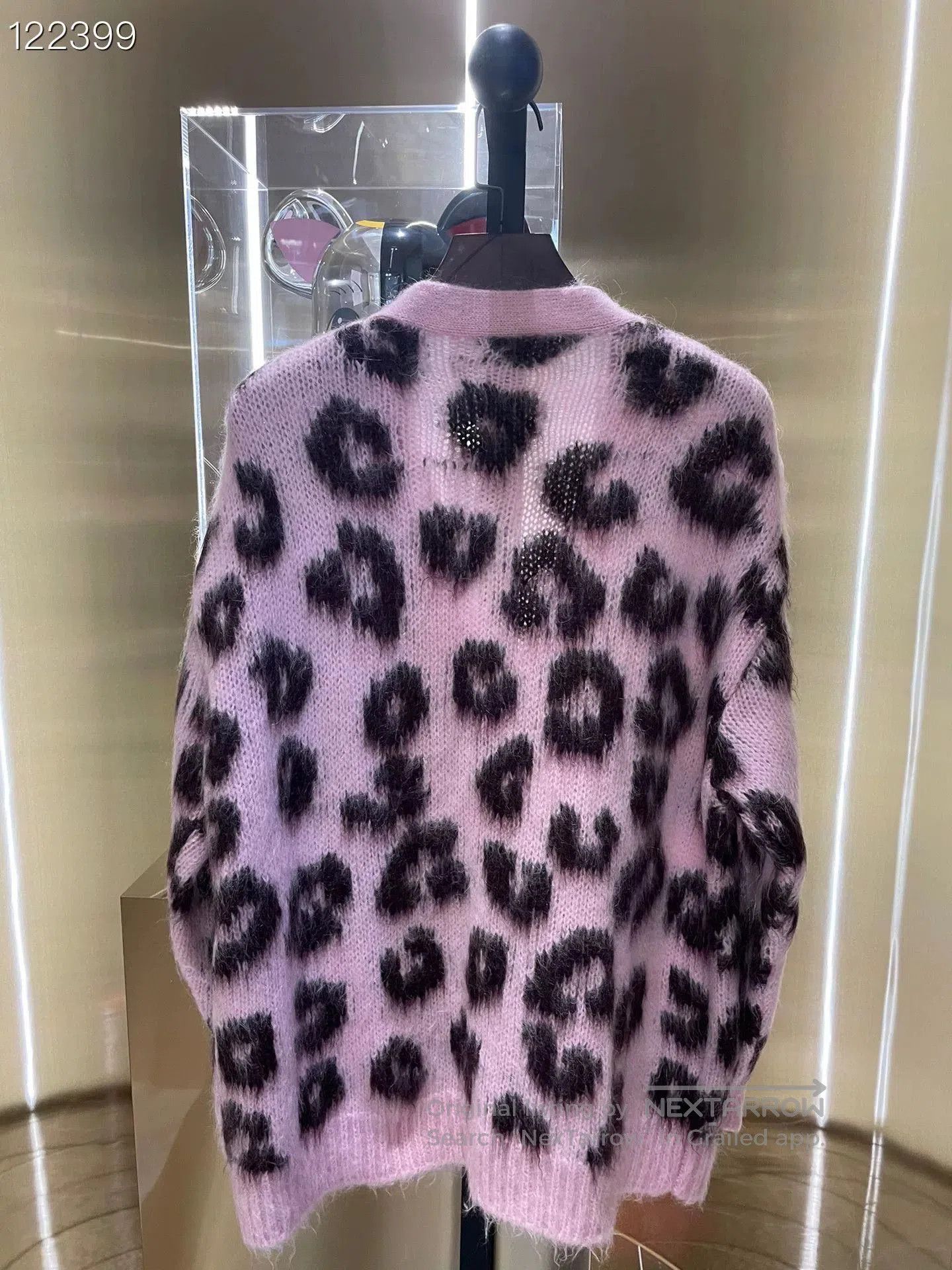 Miu Miu Miumiu Mohair Pink Knit Cardigan. Size S / US 4 / IT 40 - 2 Thumbnail