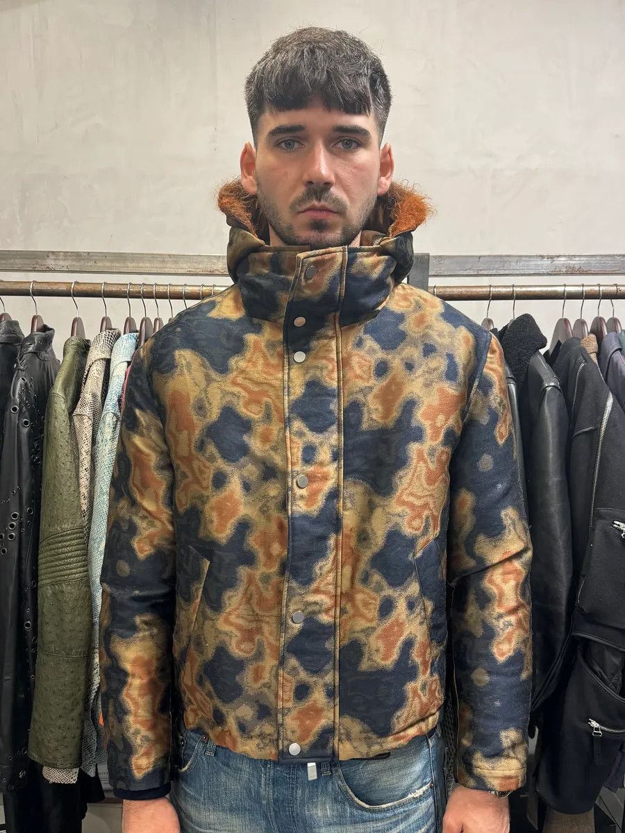 Emporio Armani AW2019 Emporio Armani Impressionist Wavy Effect Beige Navy Jacket Size US M / EU 48-50 / 2 - 2 Thumbnail