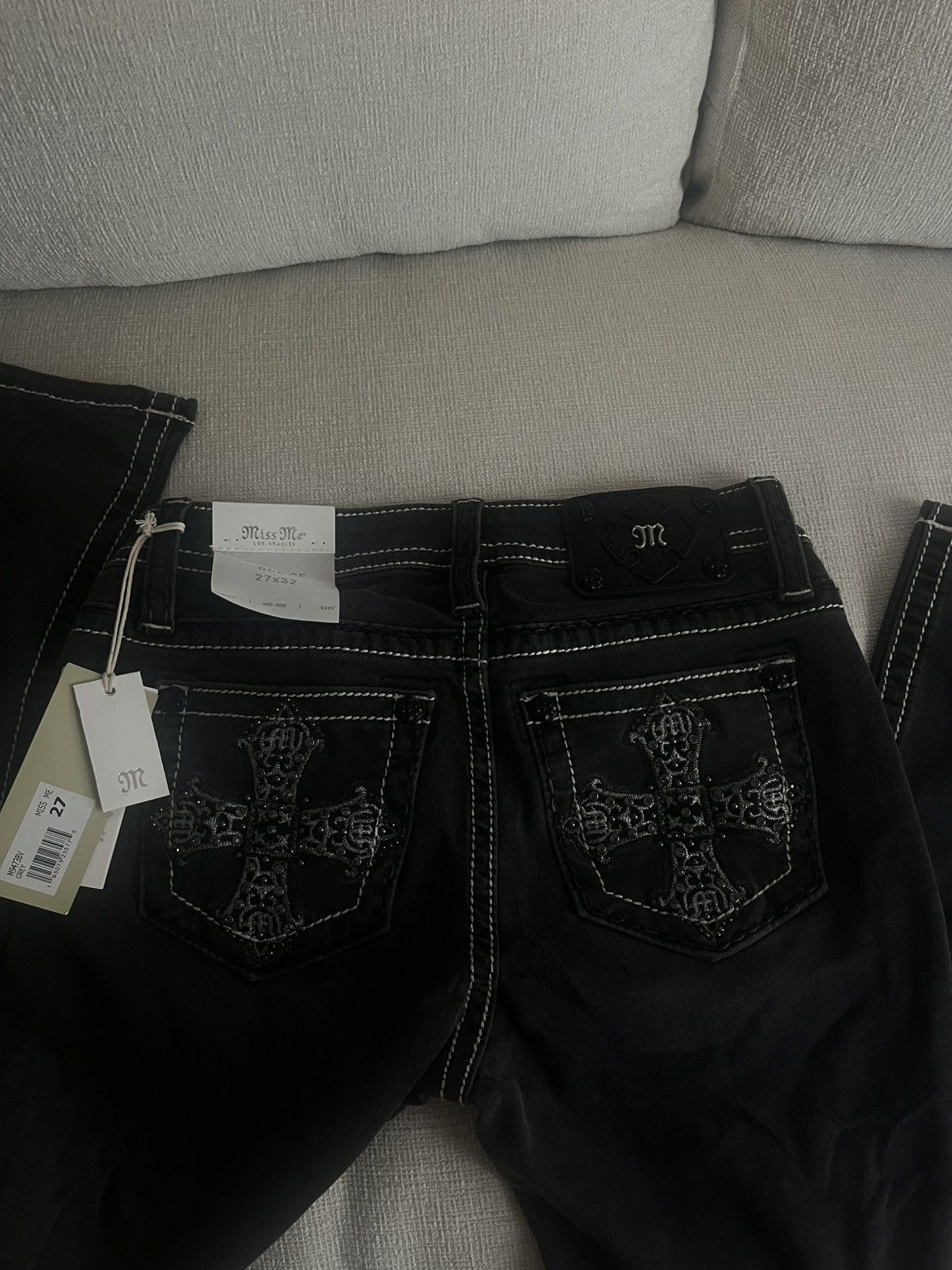 Miss Me Ashy Black Bedazzled BRAND NEW Miss me jeans Size 27" / US 4 / IT 40 - 1 Thumbnail
