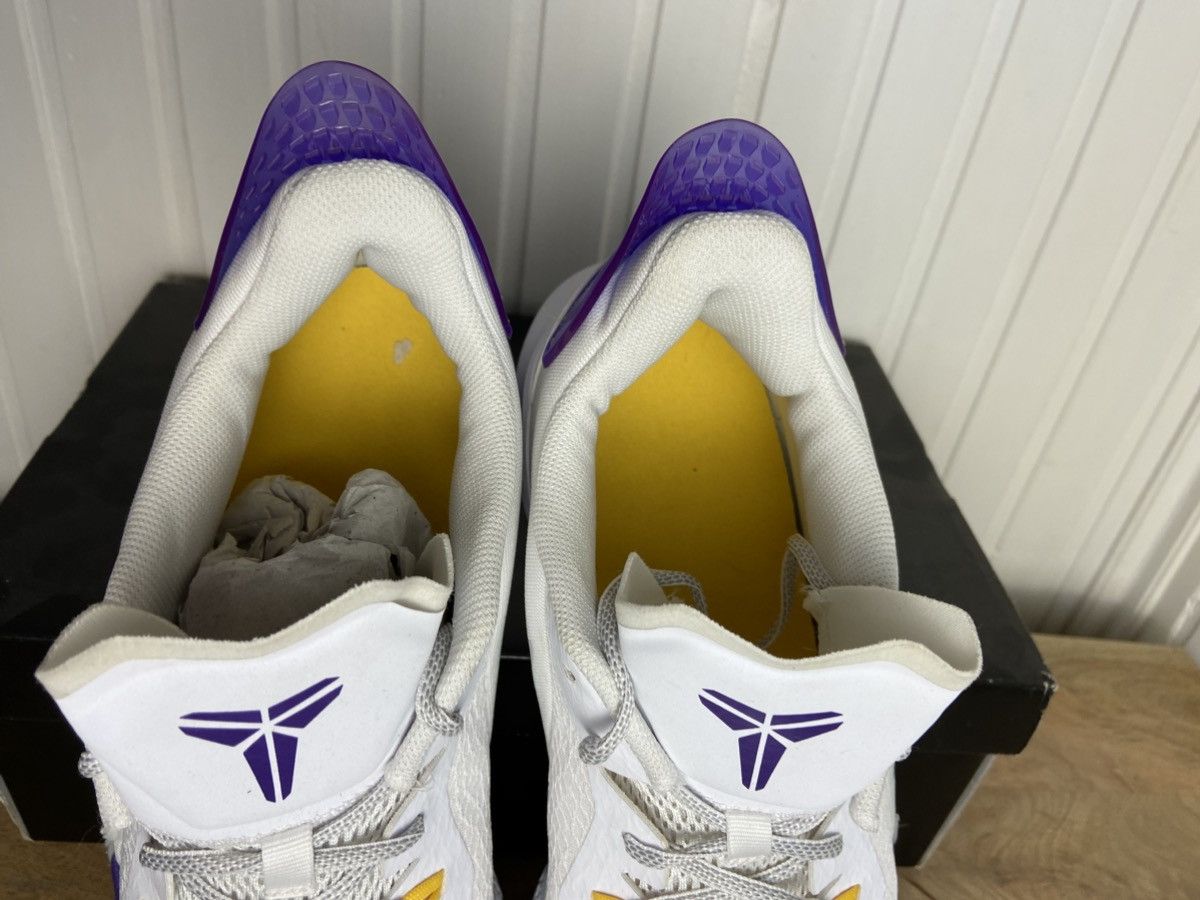 Nike New Nike Mamba Fury "Lakers Home" Size 17US Size US 15 / EU 48 - 9 Thumbnail