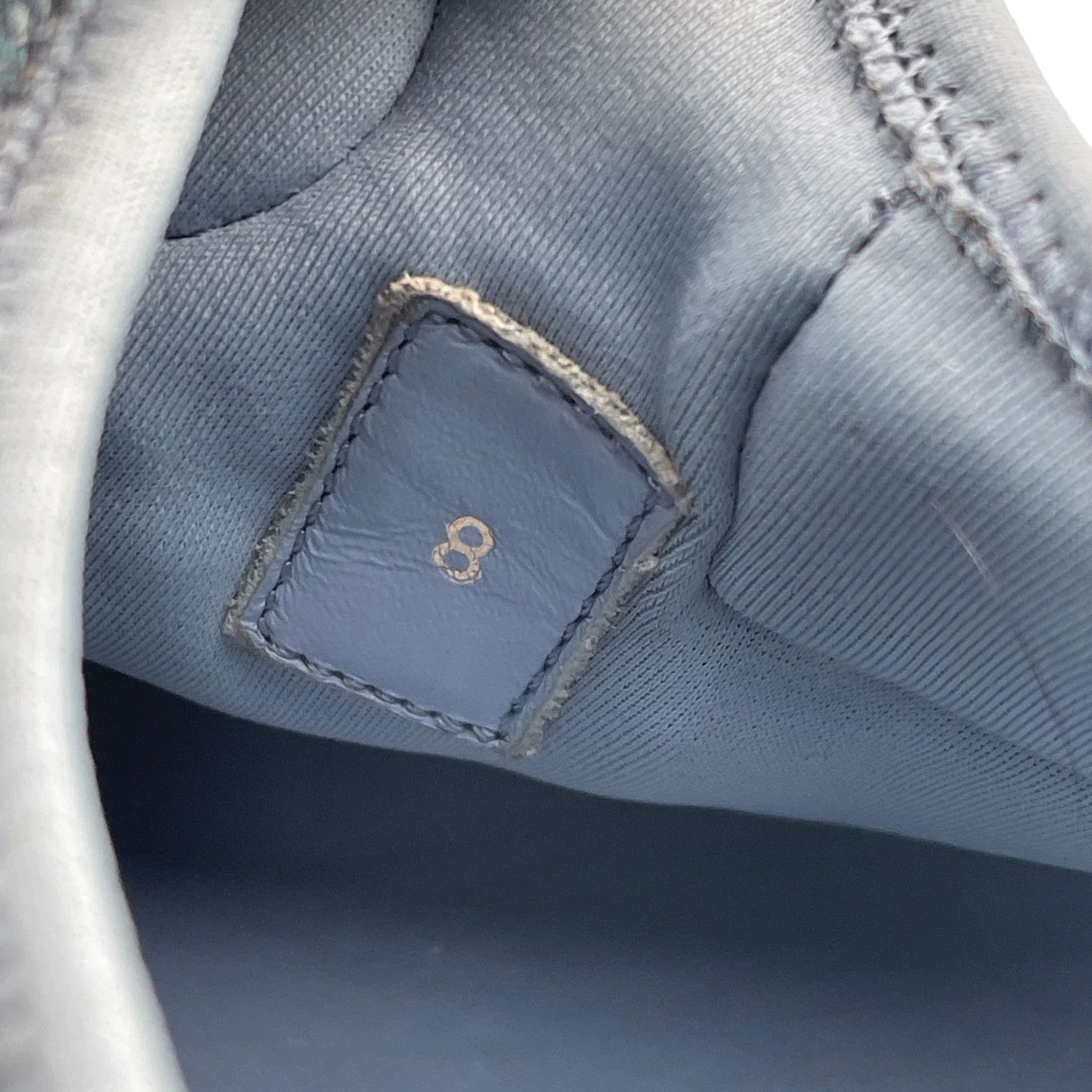 Louis Vuitton LV Denim Sneakers US8 Used Size US 8 / IT 38 - 8 Thumbnail