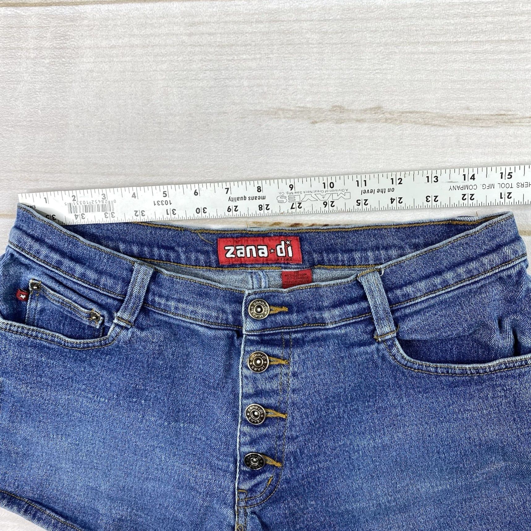 Denime VTG ZANA DI Denim Booty Shorts Sz 13 Jr Womens Button Fly Stretch Denim 90s Style, Blue, 5-Pocket, Mid Rise, M Machine Washable Womens Size 34" / US 12 / IT 48 - 5 Thumbnail