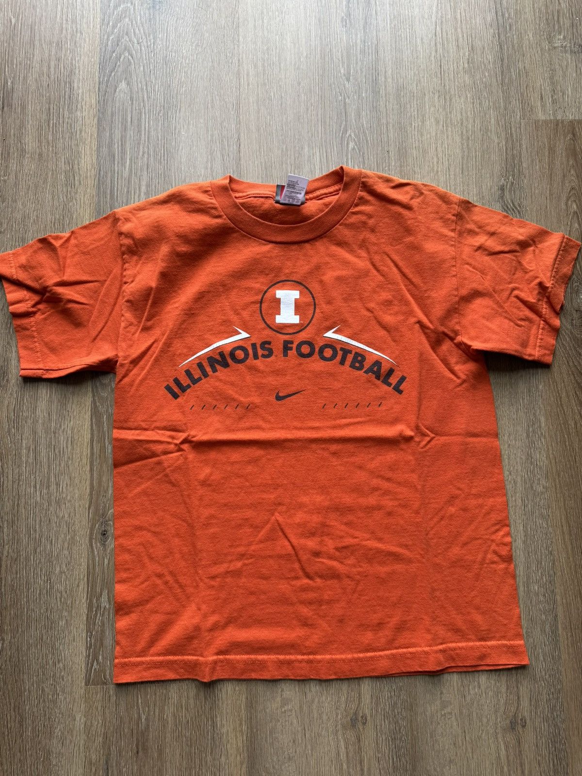 Nike × Vintage Illinois Illini Nike Football Shirt Size US S / EU 44-46 / 1 - 1 Thumbnail