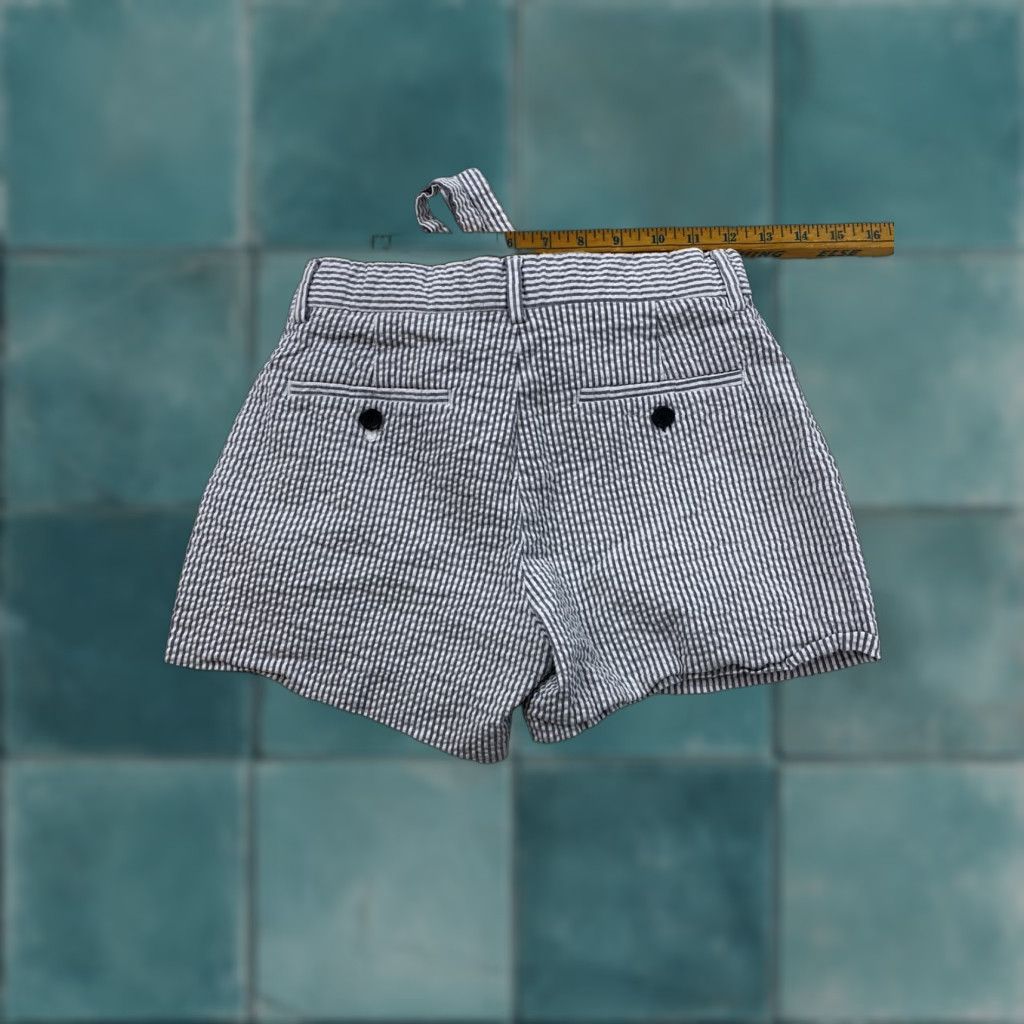 Banana Republic Banana Republic Shorts Women’s 0 White Striped Textured Belted Seersucker Chino Casual Women Size 25" / US 0 / IT 36 - 1 Thumbnail