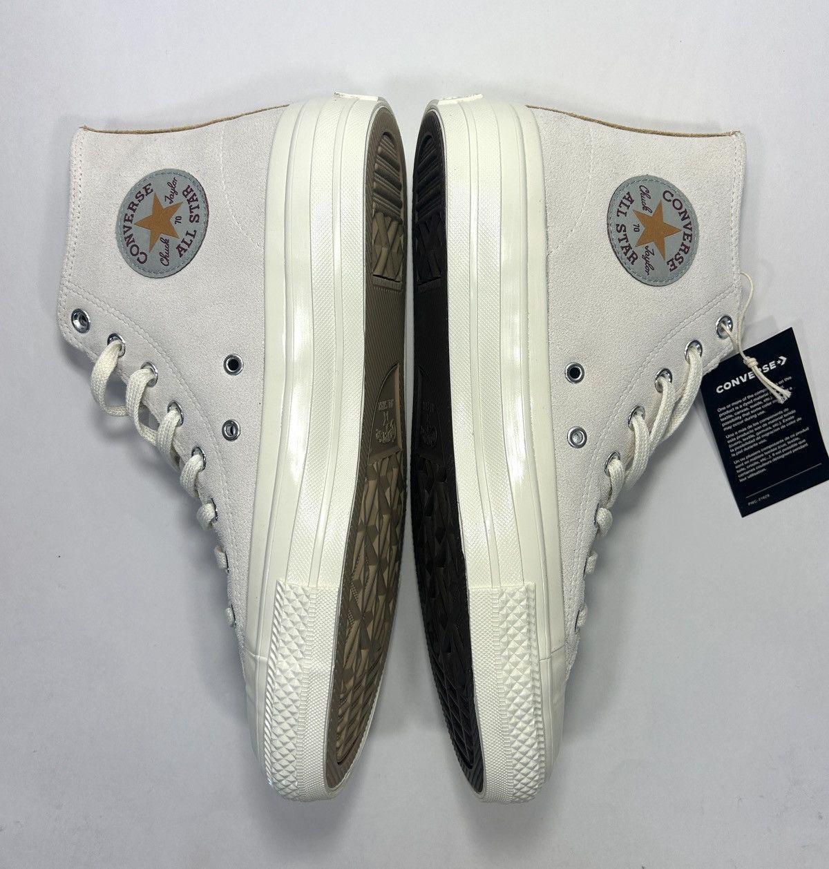 Carhartt × Converse Carhartt x Converse Chuck Taylor ‘Dark Earth’ Shoes Size: 9 Size US 9 / EU 42 - 3 Thumbnail