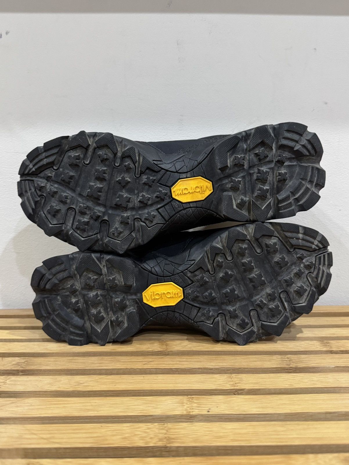 ROA ROA Neal Black Low Hiking Boot Sneaker 37 38 5 6 Size US 5 / EU 37 - 7 Thumbnail