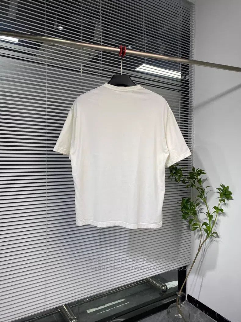 Balenciaga Balenciaga White Short Sleeve T-Shirt with Double B Letter Size US XS / EU 42 / 0 - 2 Thumbnail