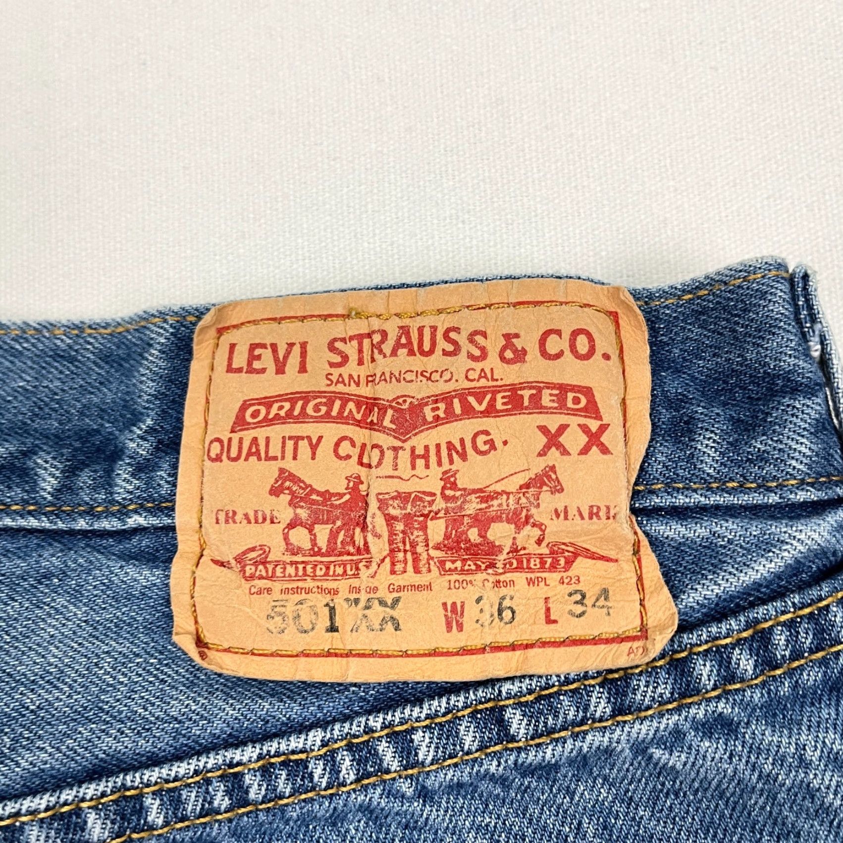 Levi's VTG Levi's 501 XX Jeans Mens 33 x 30 Blue Denim Cotton Straight Button Fly Mexico Size US 33 - 2 Thumbnail