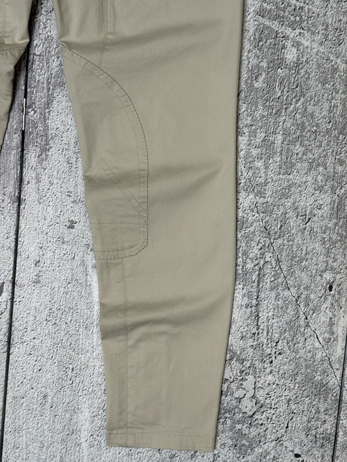 Prada Prada Milano Rare Technical Pants Reinforced Knees Zip Ankle Size 27" / US 4 / IT 40 - 7 Thumbnail