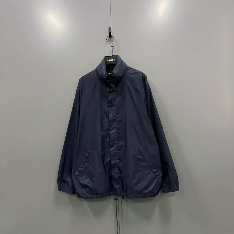 Balenciaga Balenciaga Seven Languages Print Jacket Size US S / EU 44-46 / 1 - 1 Thumbnail