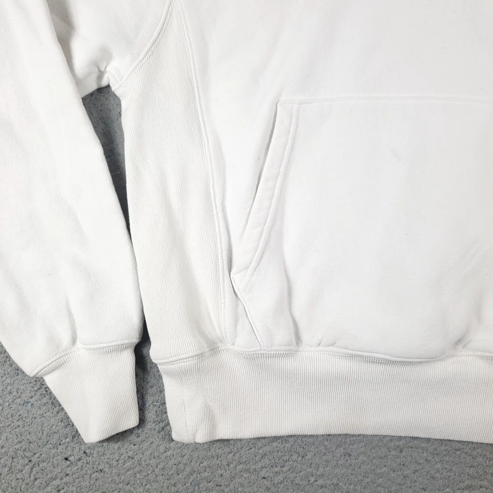 Champion VINTAGE Champion Men's Hoodie Pullover S White Solid Logo Casual Athletic Sweatshirt Size US S / EU 44-46 / 1 - 3 Thumbnail