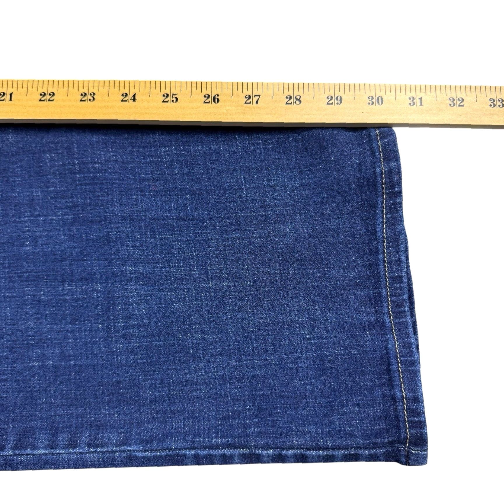 Levi's Levis Jeans Womens 20W Mid Bootcut Blue Denim Stretch 30in 5-Pocket Plus Size USA Size 42" / US 20 - 4 Thumbnail
