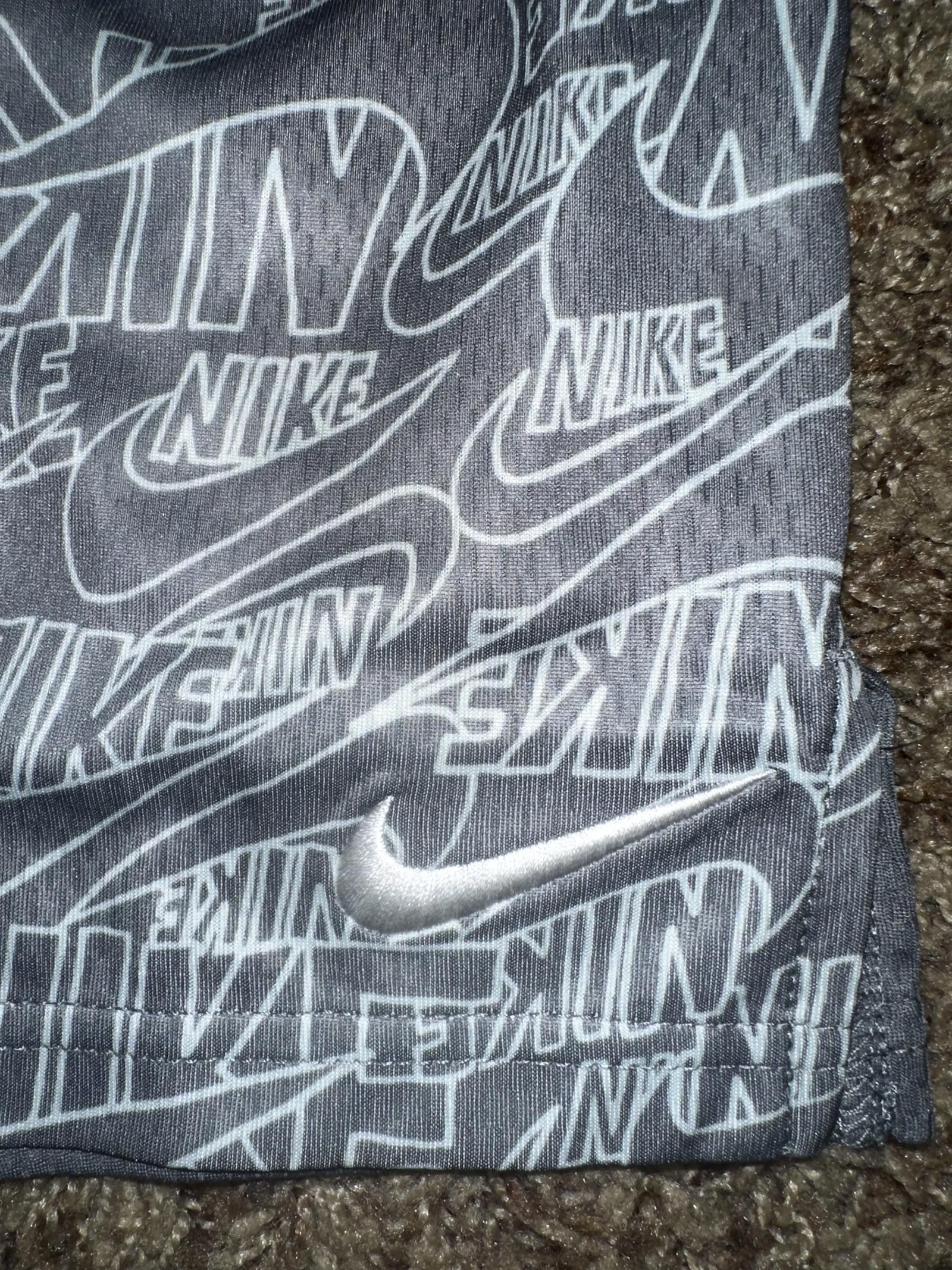 Nike Nike Little Kids (Boy’s) All Over Print Logo Grey Shorts Size US 26 / EU 42 - 2 Thumbnail