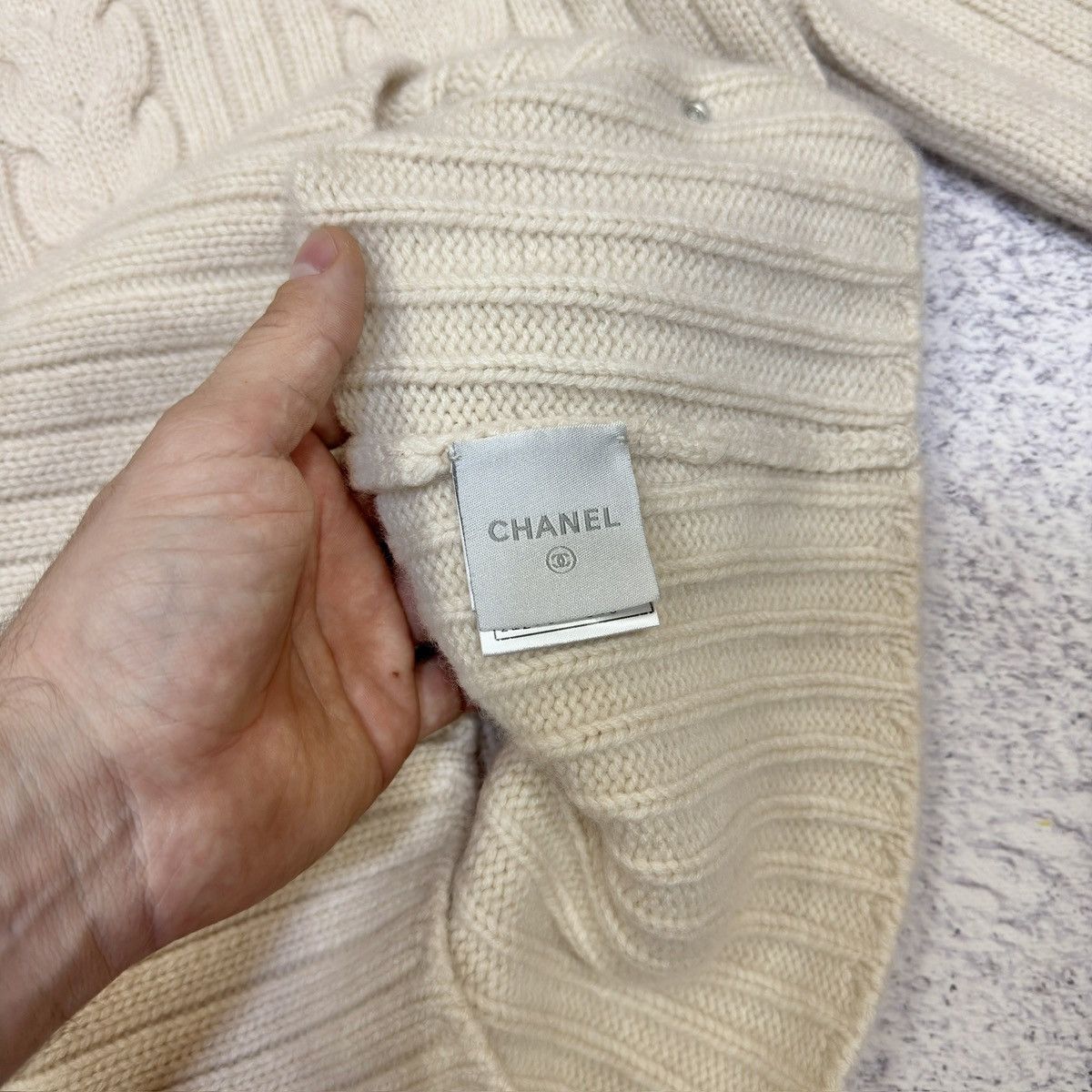 Chanel Chanel Beige Knitted High Neck Cashmere Sweater M size 38 Size S / US 4 / IT 40 - 7 Thumbnail