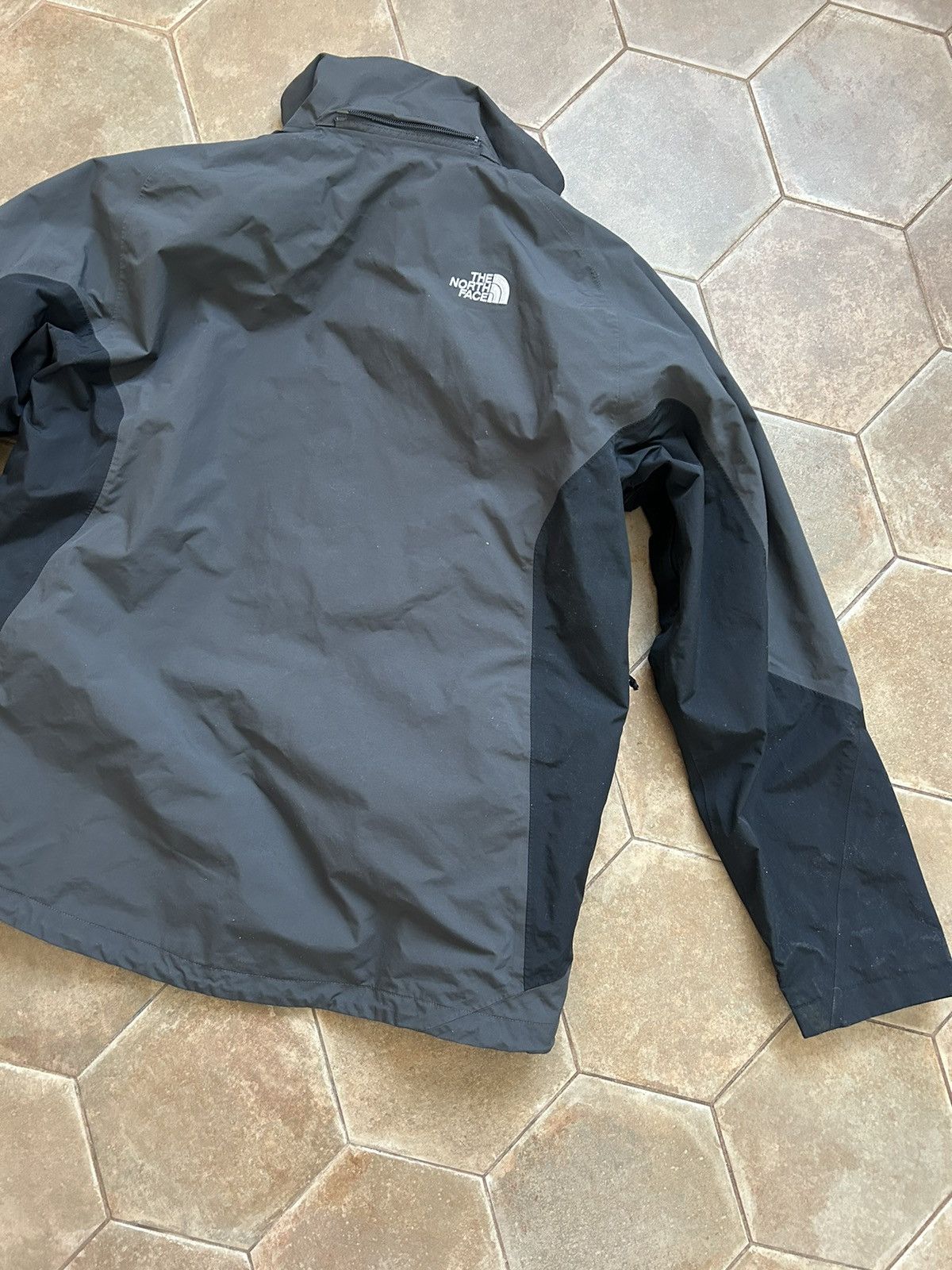 The North Face VINTAGE THE NORTH FACE HYVENT JACKET Size US L / EU 52-54 / 3 - 8 Thumbnail