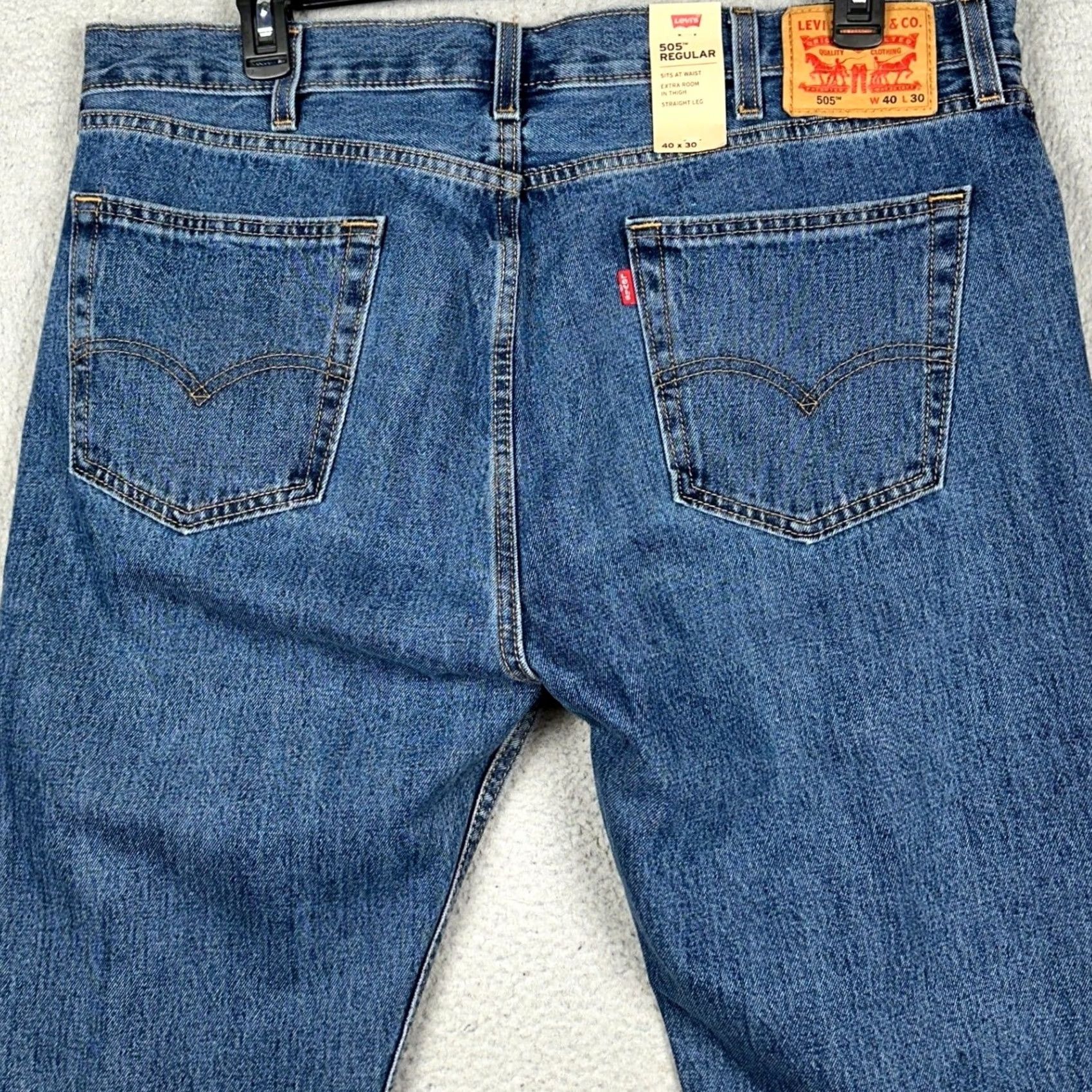 Levi's Levi's 505 Jeans Mens 40X30 Blue Regular Fit Straight 5 Pocket Denim Size US 40 / EU 56 - 3 Thumbnail