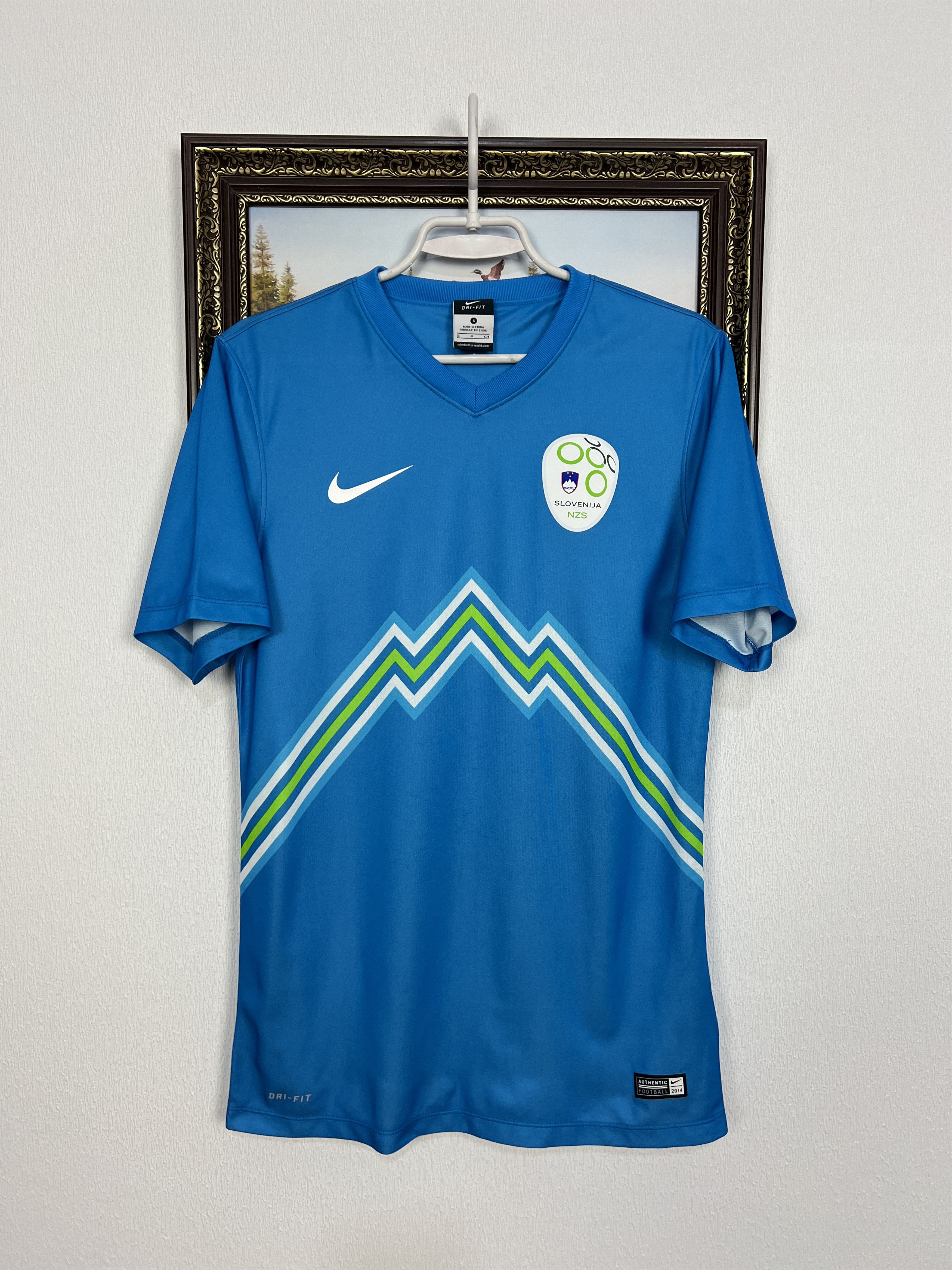Nike Slovenia football shirt 2012 Soccer Jersey National Trikot Size US S / EU 44-46 / 1 - 1 Thumbnail
