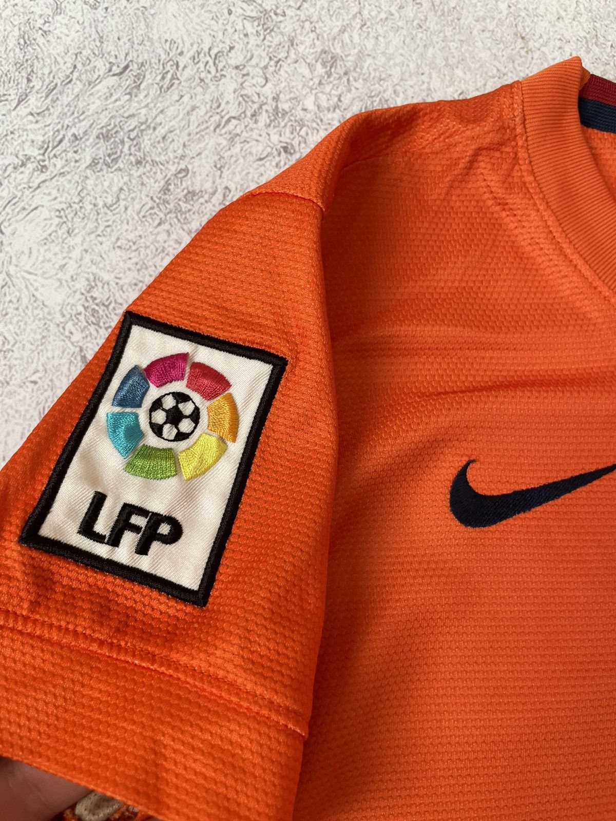 Vintage Nike Barcelona Away 2012/2013 Eric Abidal W Football Jersey Size US S / EU 44-46 / 1 - 6 Thumbnail