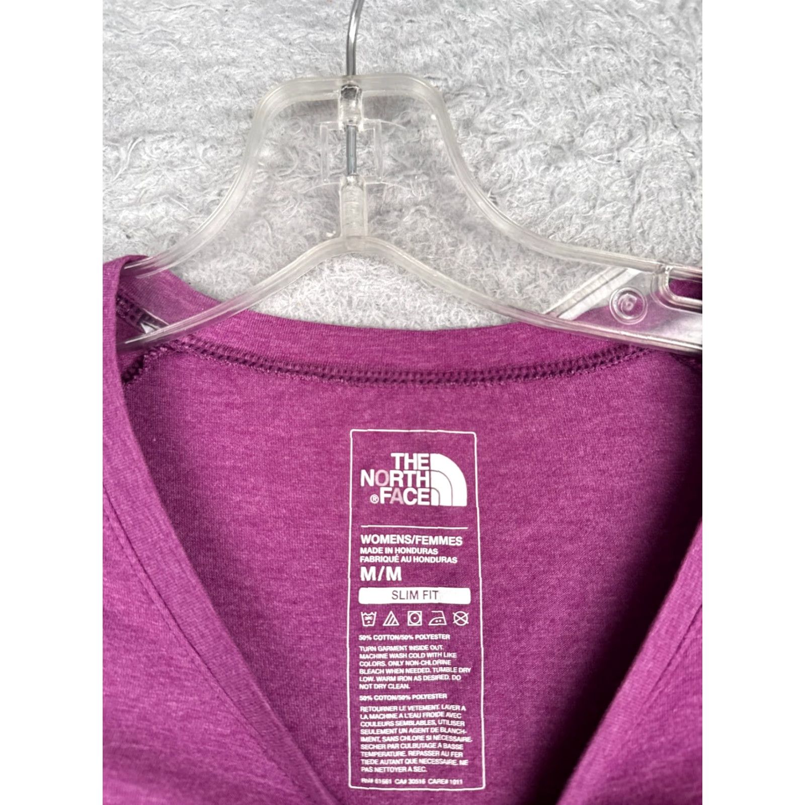The North Face The North Face Shirt Women Medium Purple Crew Neck Slim Fit Cotton Blend READ Size M / US 6-8 / IT 42-44 - 7 Thumbnail