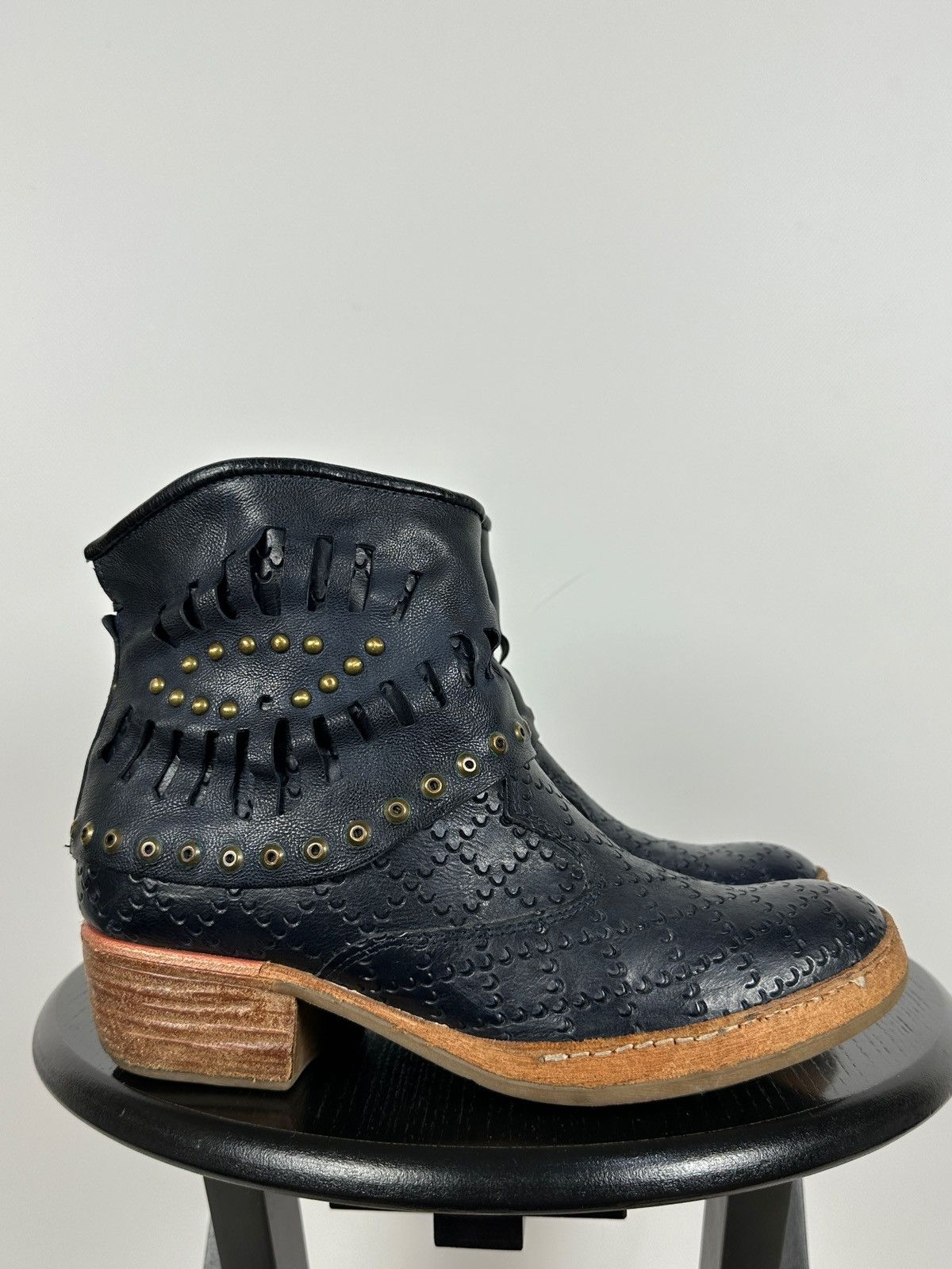 A.S.98 A.S.98. Airstep Leather Ankle Biker Studded Boots Size US 8 / IT 38 - 2 Thumbnail