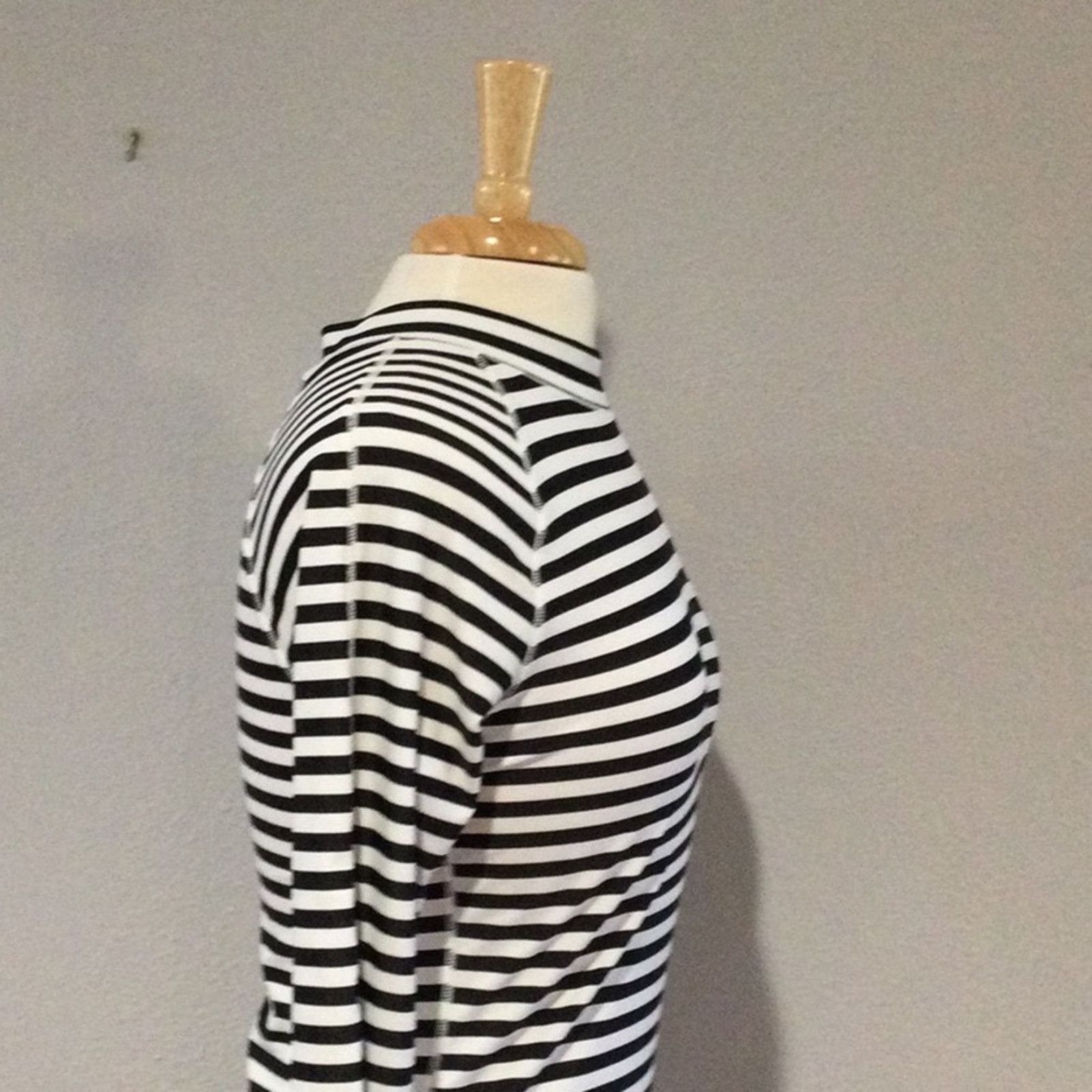 Old Navy Old Navy Black/White Stripe Long Sleeve Bodycon Top M Size M / US 6-8 / IT 42-44 - 5 Thumbnail