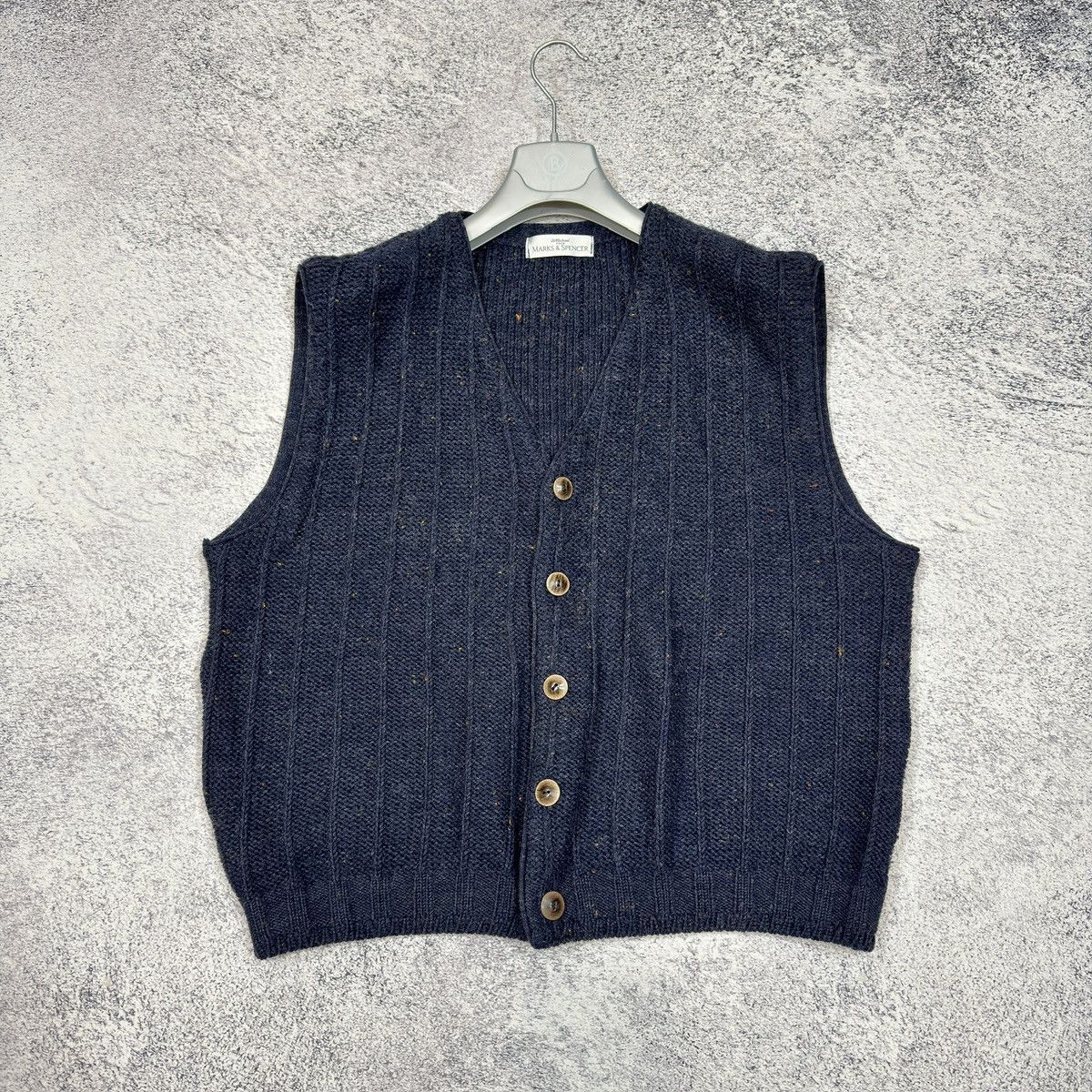 Marks & Spencer × Vintage Vintage Wool Vest M size Size US M / EU 48-50 / 2 - 1 Thumbnail