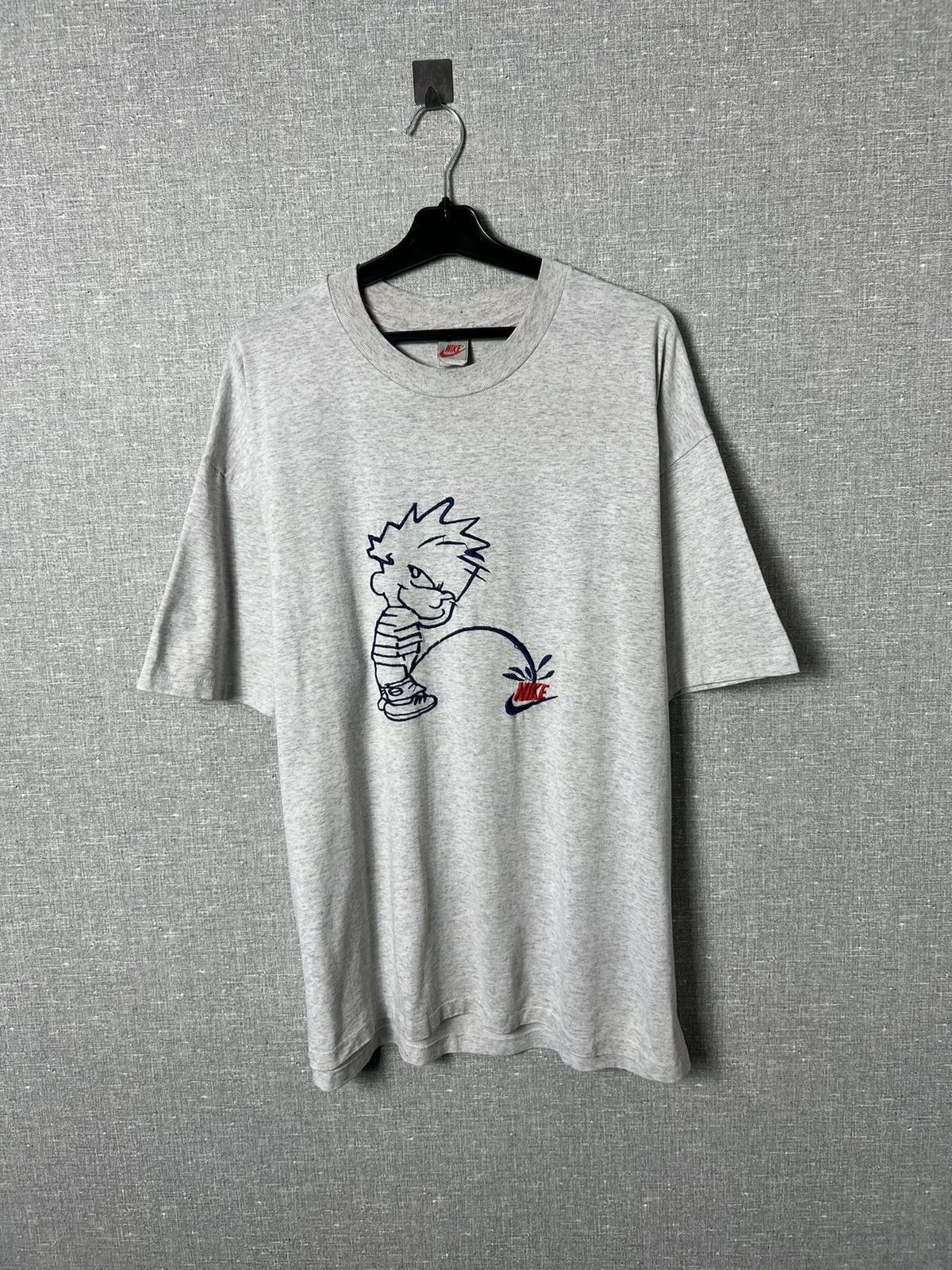 Nike Vintage 80s /90s Nike Calvin & Hobbes Piss Single Stitch Tee Size US XL / EU 56 / 4 - 1 Thumbnail