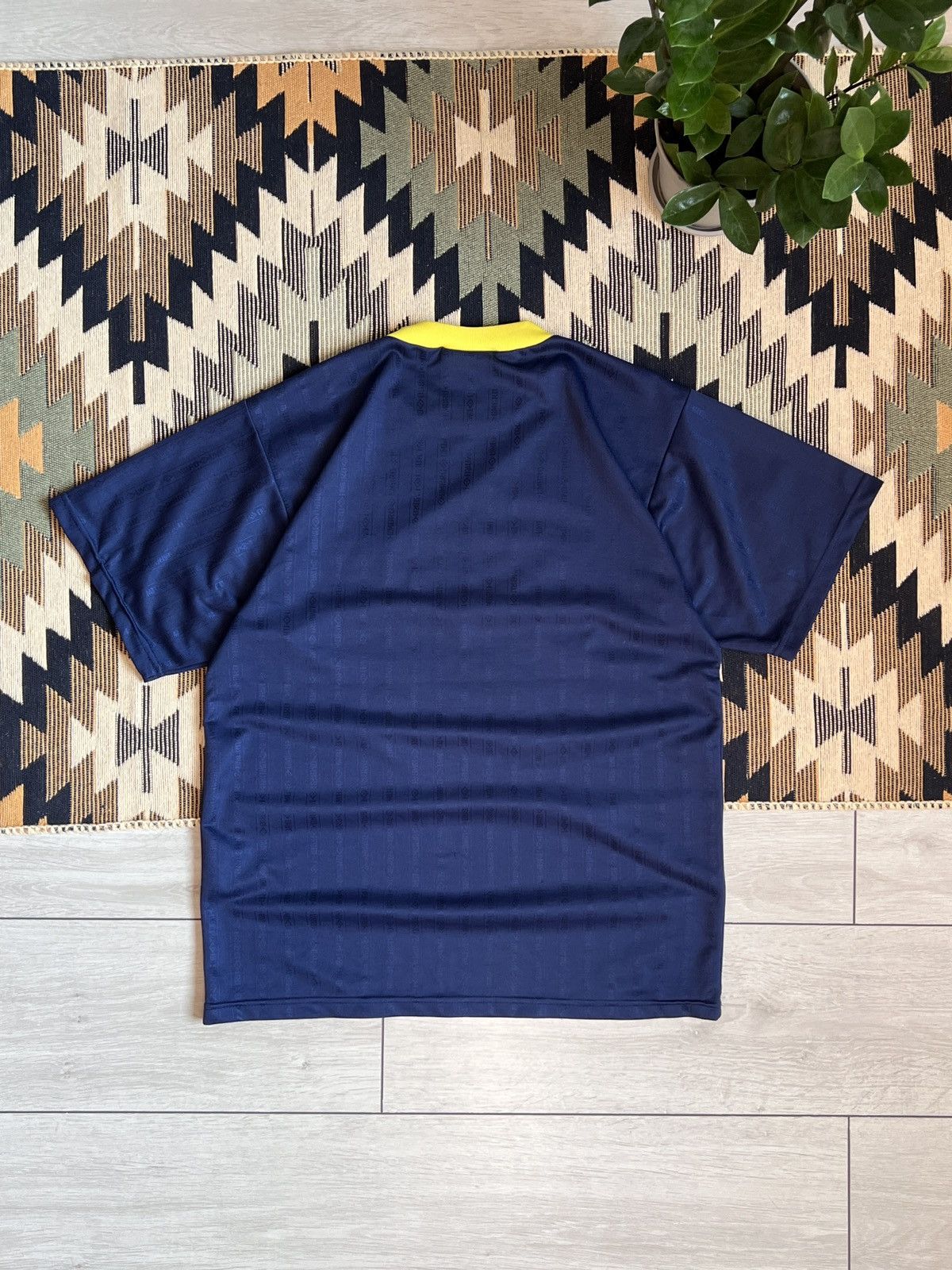 Other Vintage Umbro Big Logo Blokecore Soccer Jersey Size US M / EU 48-50 / 2 - 12 Thumbnail