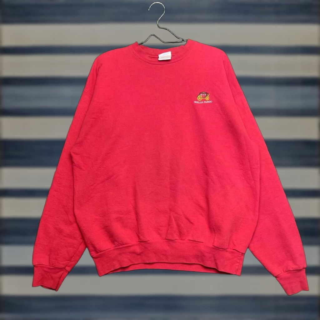 Vintage Wells Fargo Sweatshirt Mens XL Red Crewneck Pullover Embroidered Stagecoach Graphic Print Logo Adults Mens Size US XL / EU 56 / 4 - 1 Thumbnail