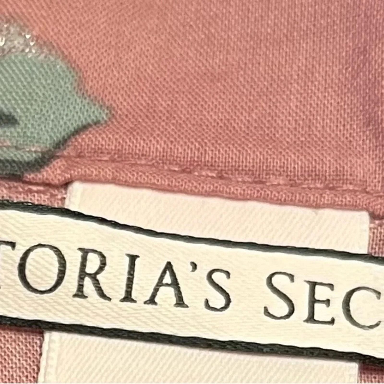 Victoria's Secret Victoria’s Secret pajama top, size Large. Size L / US 10 / IT 46 - 2 Thumbnail