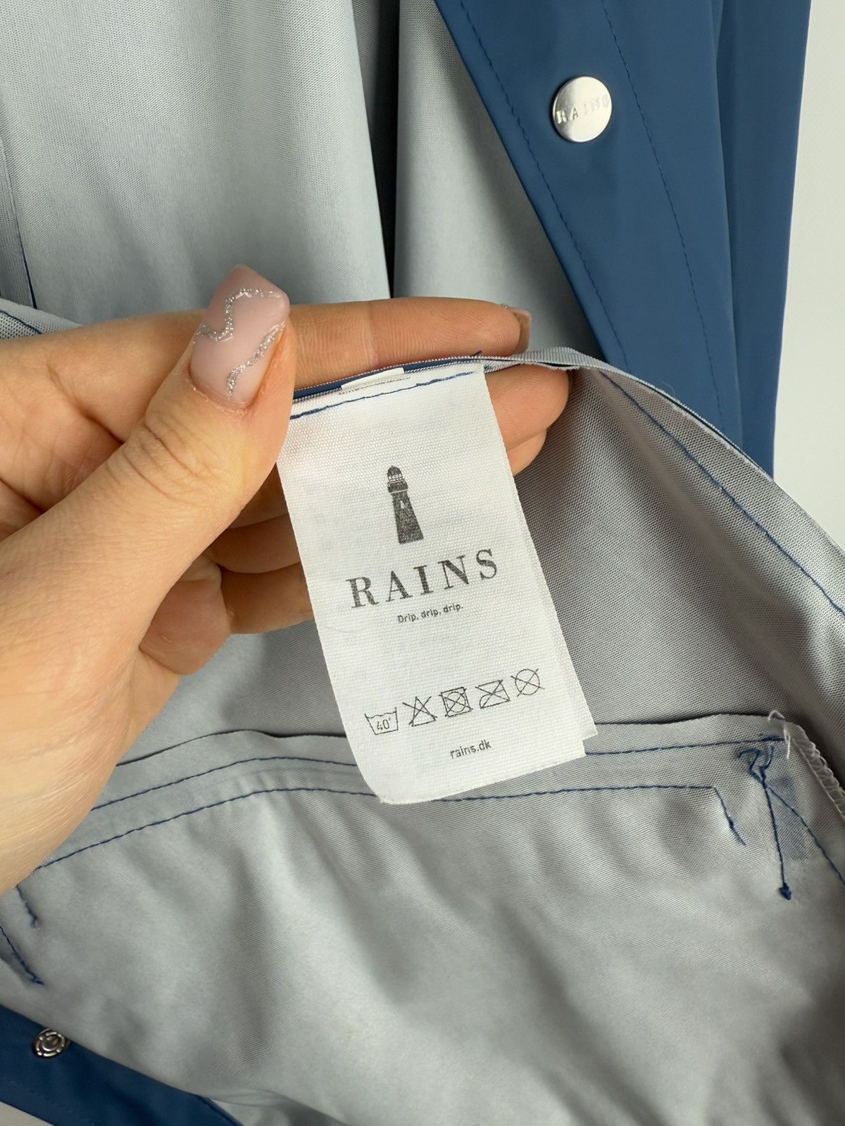 Rains Rains Unisex Hooded Raincoat Jacket Size S / M Size US S / EU 44-46 / 1 - 24 Thumbnail