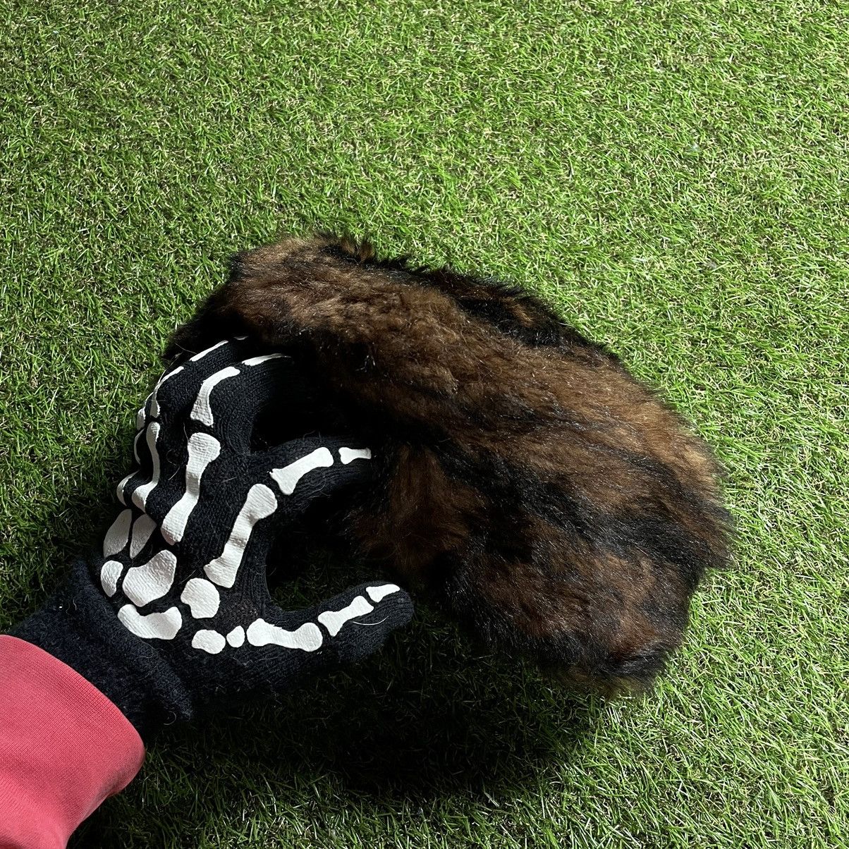 Vintage Vintage Y2K Fuzzy Mohair Beanie Dark Brown Alt Goth Boxy OS Size ONE SIZE - 1 Thumbnail