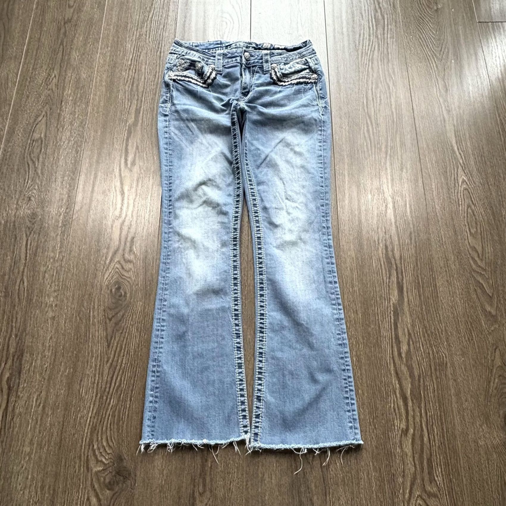Miss Me Y2K Miss Me Bootcut Jeans Womens 28 Medium Wash Blue Raw Hem Rhinestone Denim Size 28" / US 6 / IT 42 - 4 Thumbnail