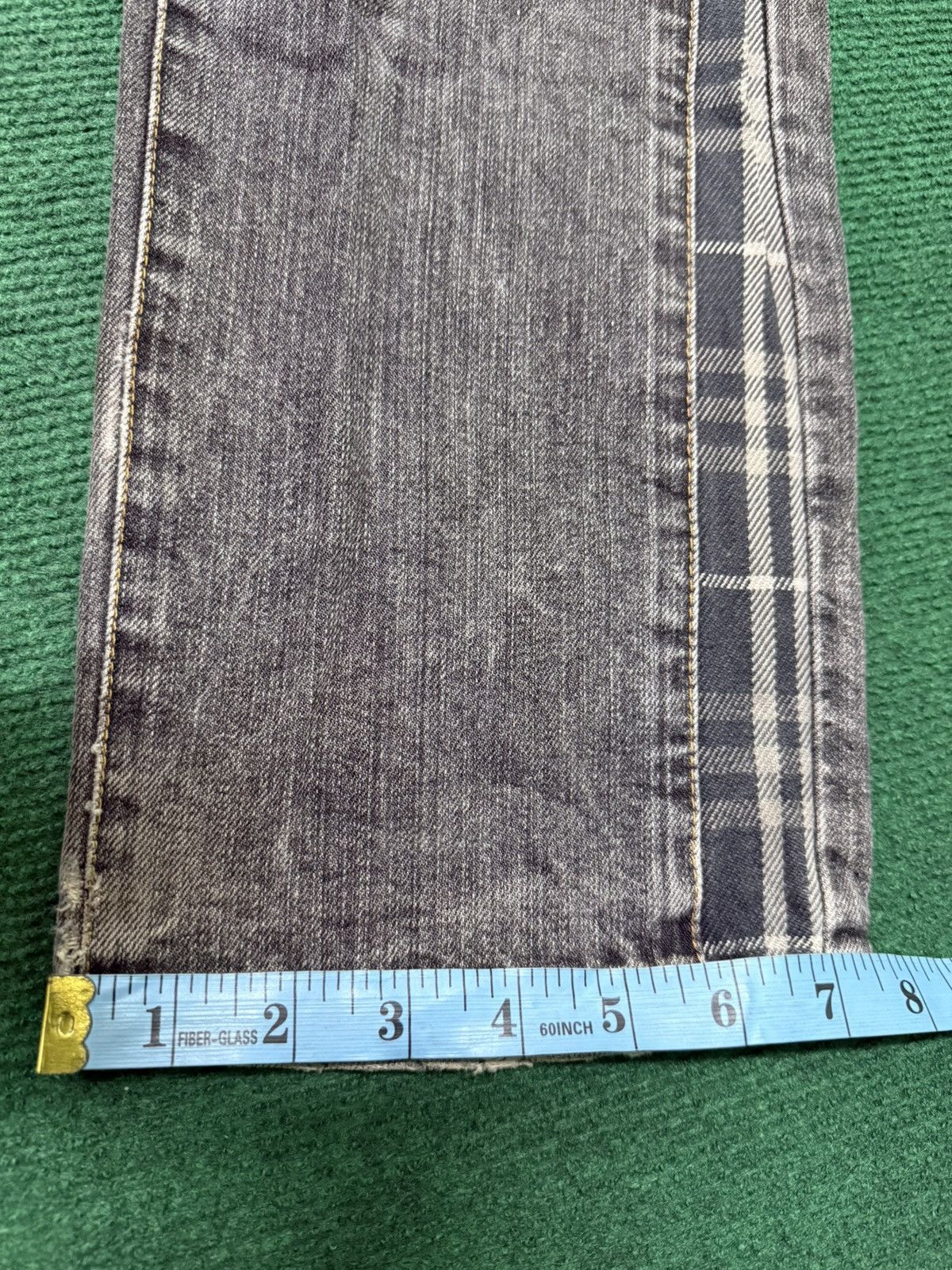 Burberry Vintage Burberry Jeans Pants rare distressed look a like Size US 32 / EU 48 - 16 Thumbnail