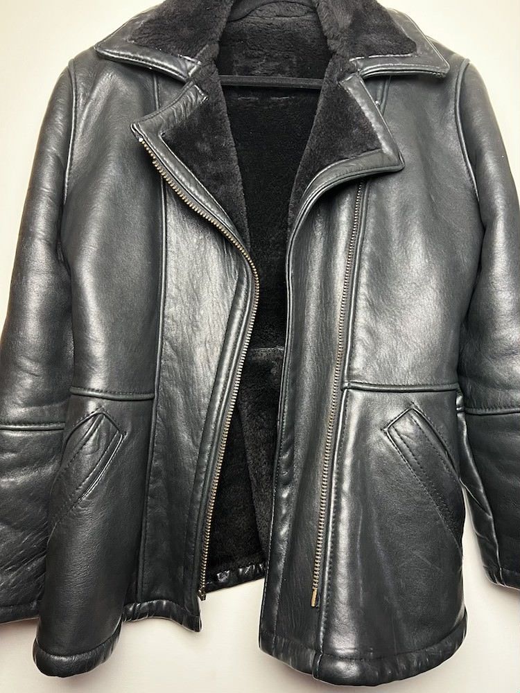 Vintage Vintage Blk Leather Jacket w Blk Shearling Lining - Coat Size US S / EU 44-46 / 1 - 10 Thumbnail