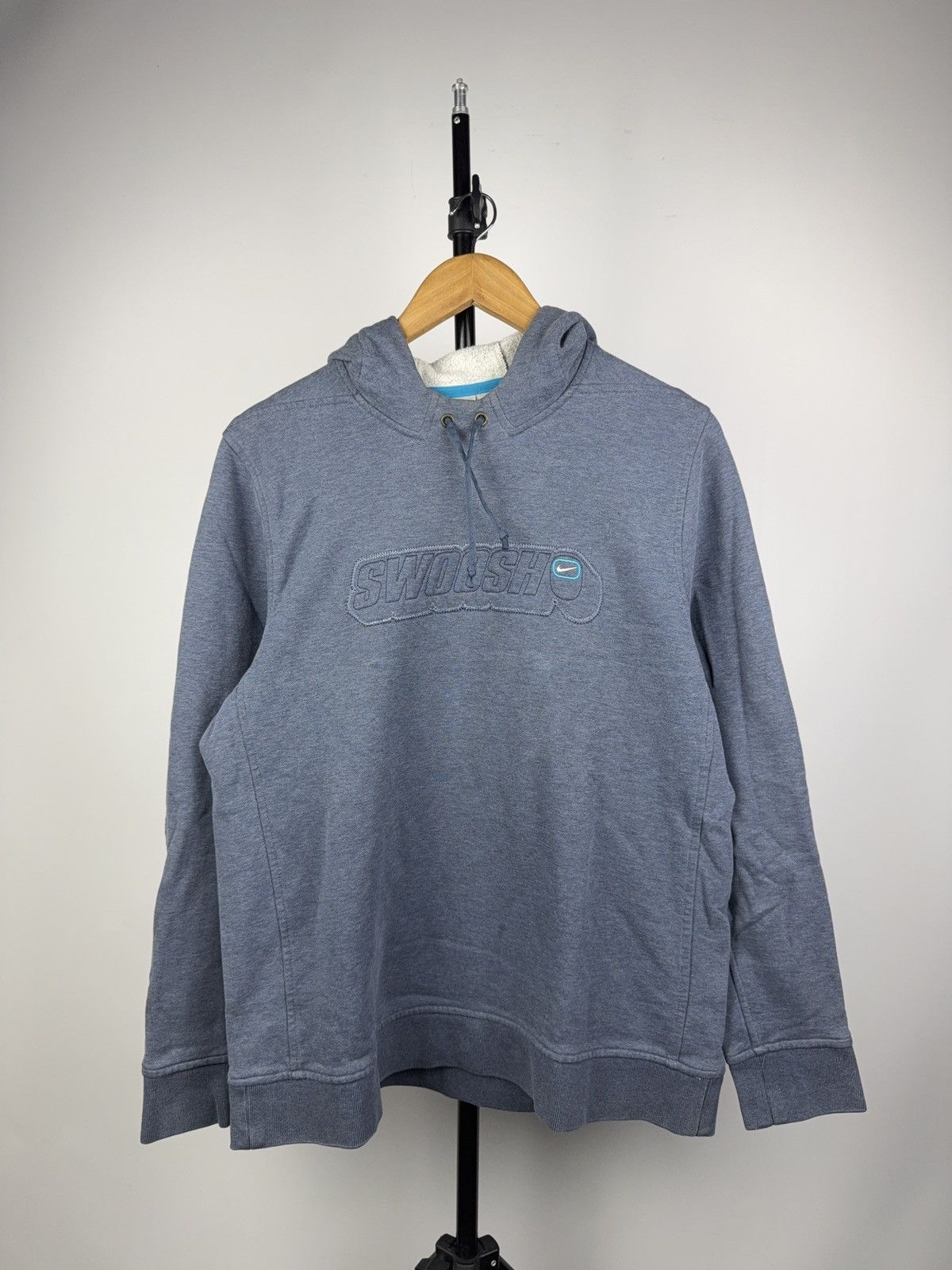 Nike Nike 00s Vintage Retro 00s Swoosh Hoodie Embroidered Logo 🔥 Size US L / EU 52-54 / 3 - 1 Thumbnail