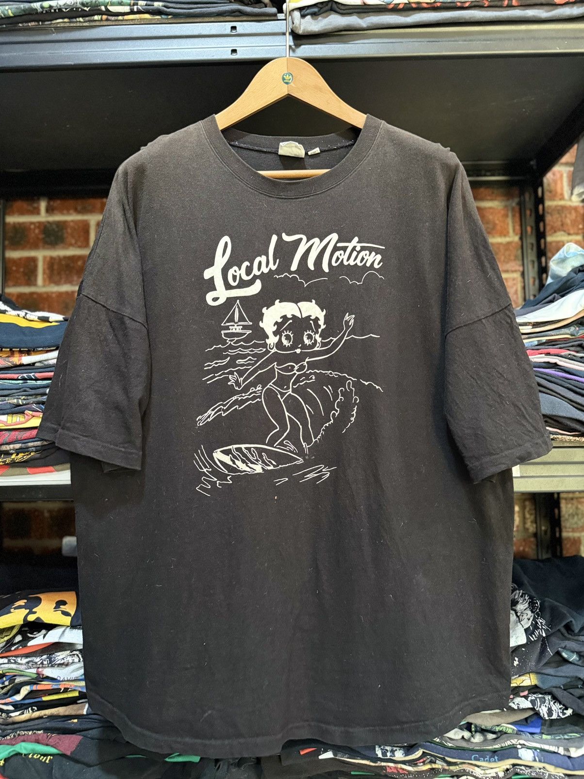 Cartoon Network Vintage Betty Boop X local Motion Surf Backhit Sun Faded Tee Size US XL / EU 56 / 4 - 1 Thumbnail
