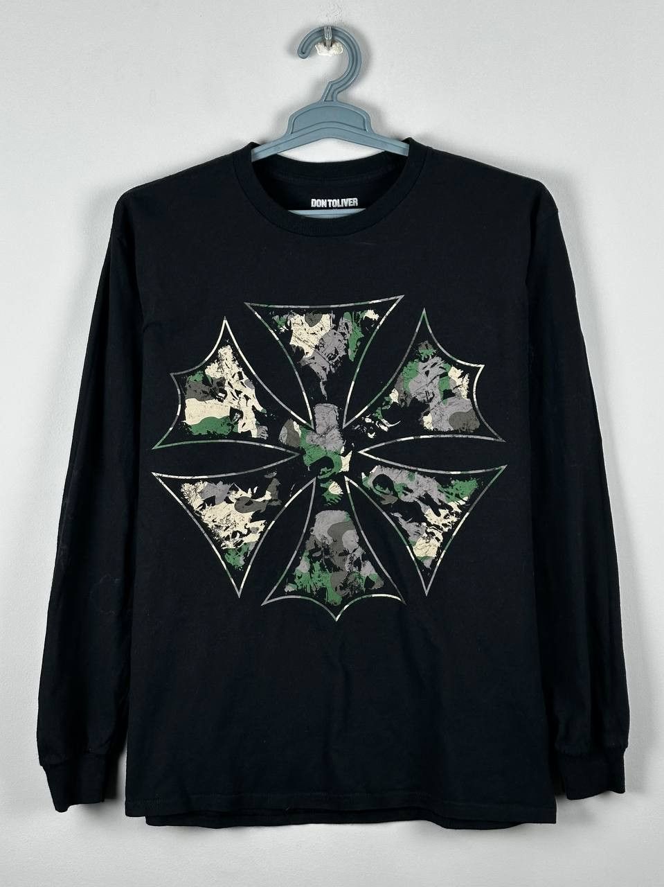 Band Tees Don Toliver Phsyco Tour Black Camo Long Sleeve T Shirt Size US M / EU 48-50 / 2 - 2 Thumbnail
