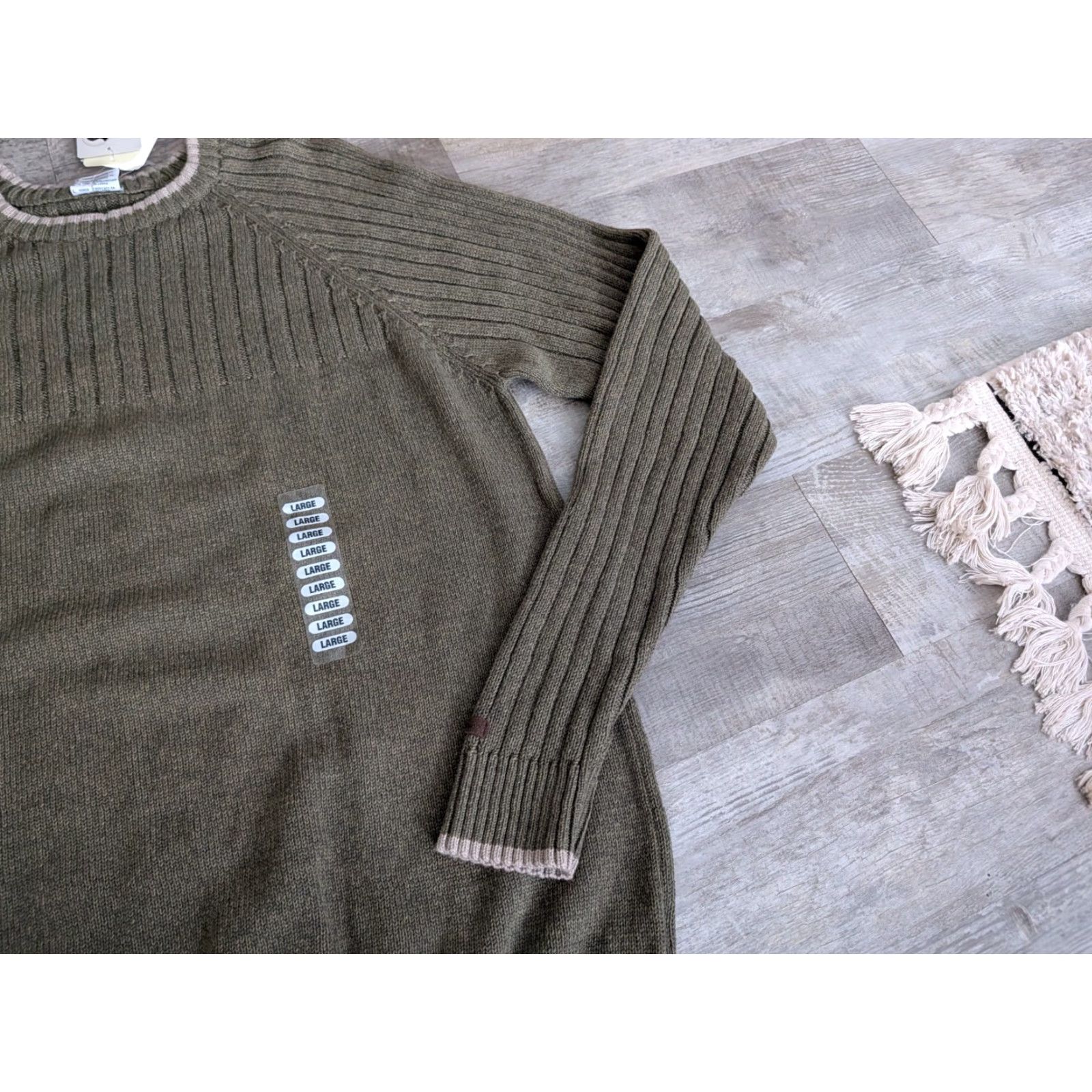 Vintage NWT Columbia Sweater Mens Large Mossy Banks Green ROC Crew Pullover AM2443 NEW Size US L / EU 52-54 / 3 - 4 Thumbnail