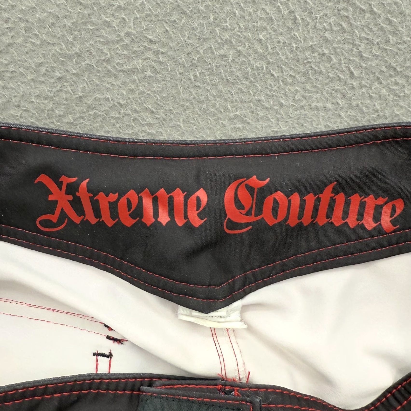 Vintage Xtreme Couture Board Shorts Mens 32 Red Black Quick Dry Surf Gothic Lion XC Cross Size US 32 / EU 48 - 3 Thumbnail