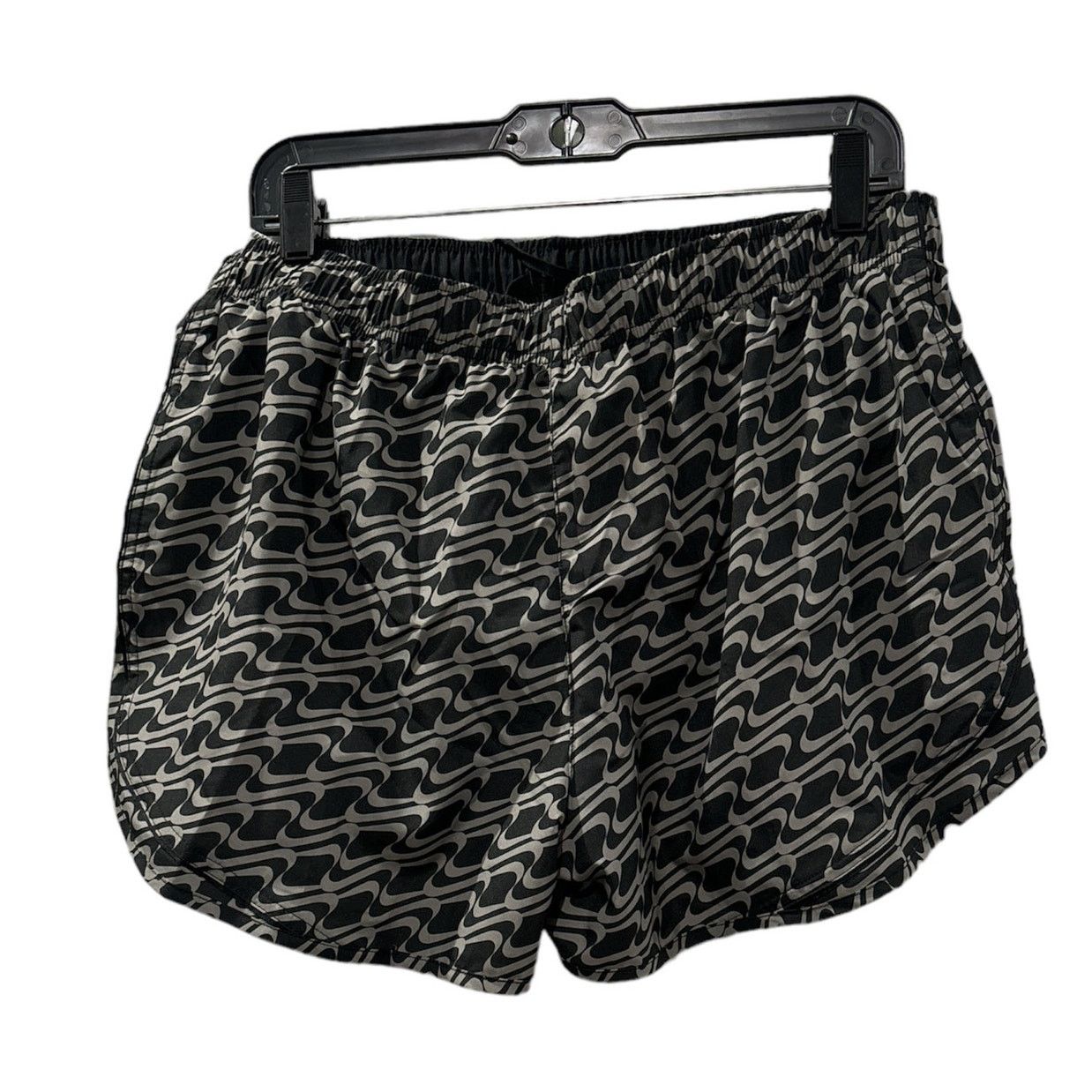 Nike NIKE Black & Gray Dri-FIT Tempo Icon Clash Running Shorts Size 32" / US 10 / IT 46 - 3 Thumbnail