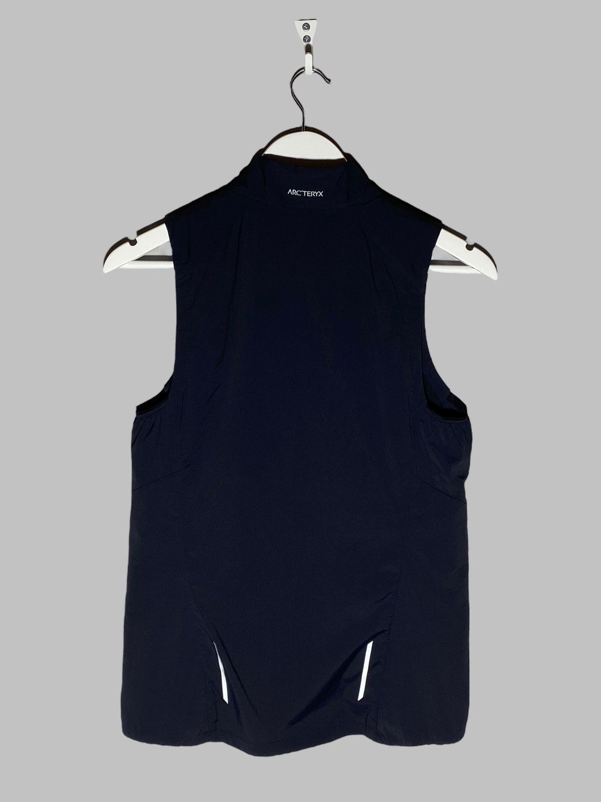 Arc'teryx Arc’teryx Norvan Insulated Vest Women’s 2023 Size XS / US 0-2 / IT 36-38 - 3 Thumbnail