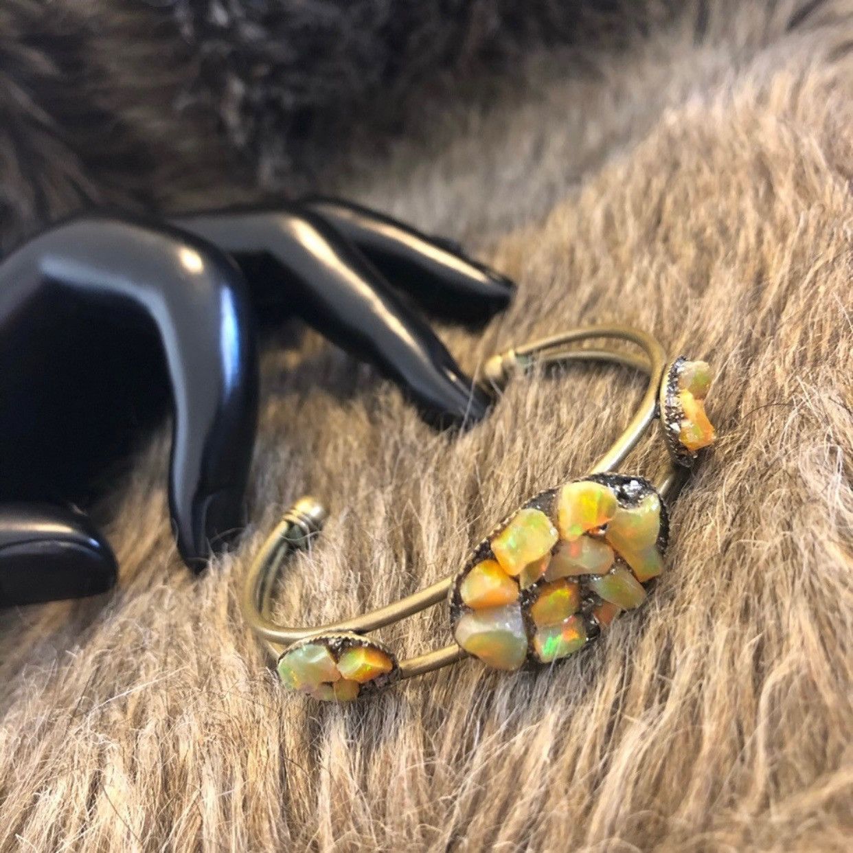 Vintage Rough raw opal gemstone brass cuff bracelet Size ONE SIZE - 1 Thumbnail