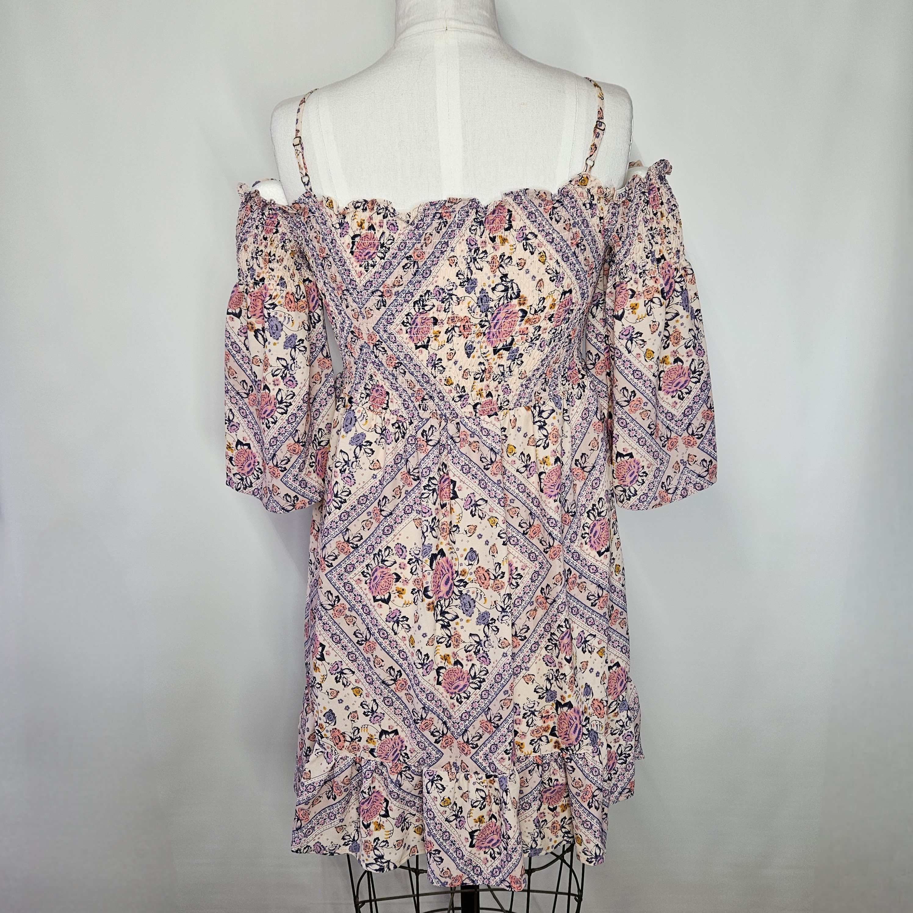 Other Mason & Belle Size XL Dress Floral Off Shoulder Smocked Line Size XL / US 12-14 / IT 48-50 - 4 Thumbnail