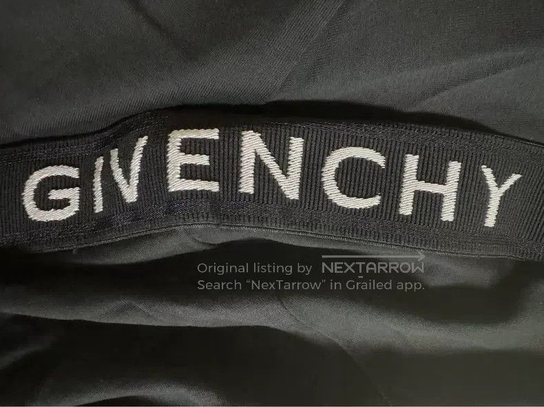 Givenchy Givenchy Men's Logo Trim Casual Short Sleeve Slim Fit T-Sh Size US S / EU 44-46 / 1 - 3 Thumbnail