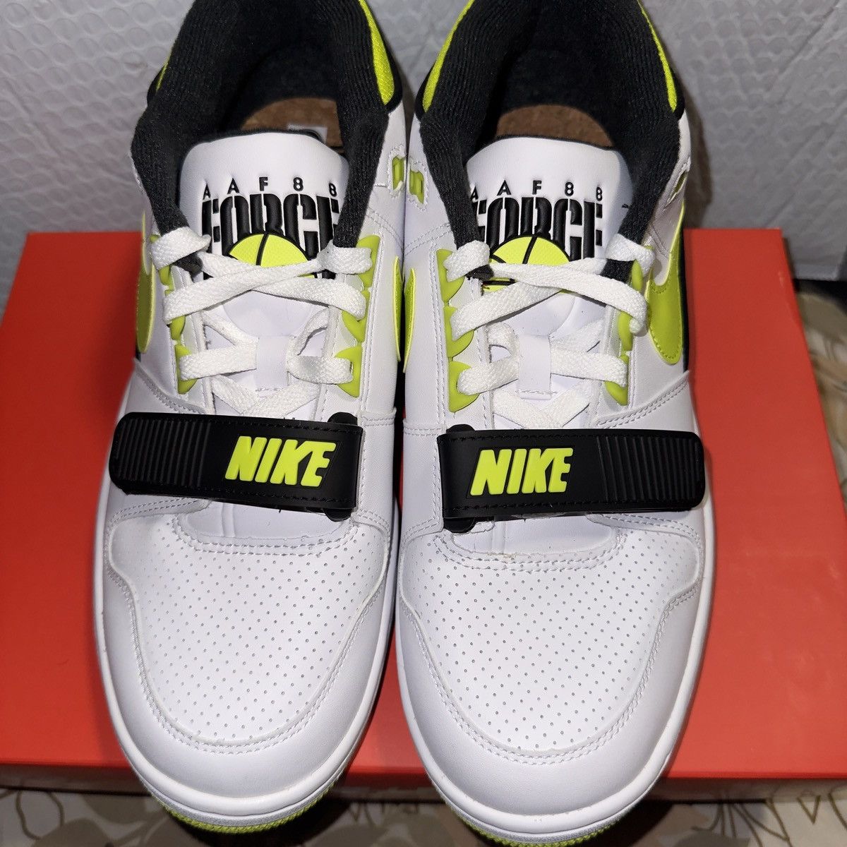 Nike Nike AAF88 SP White Venom Green Men’s Size 11 Size US 11 / EU 44 - 5 Thumbnail